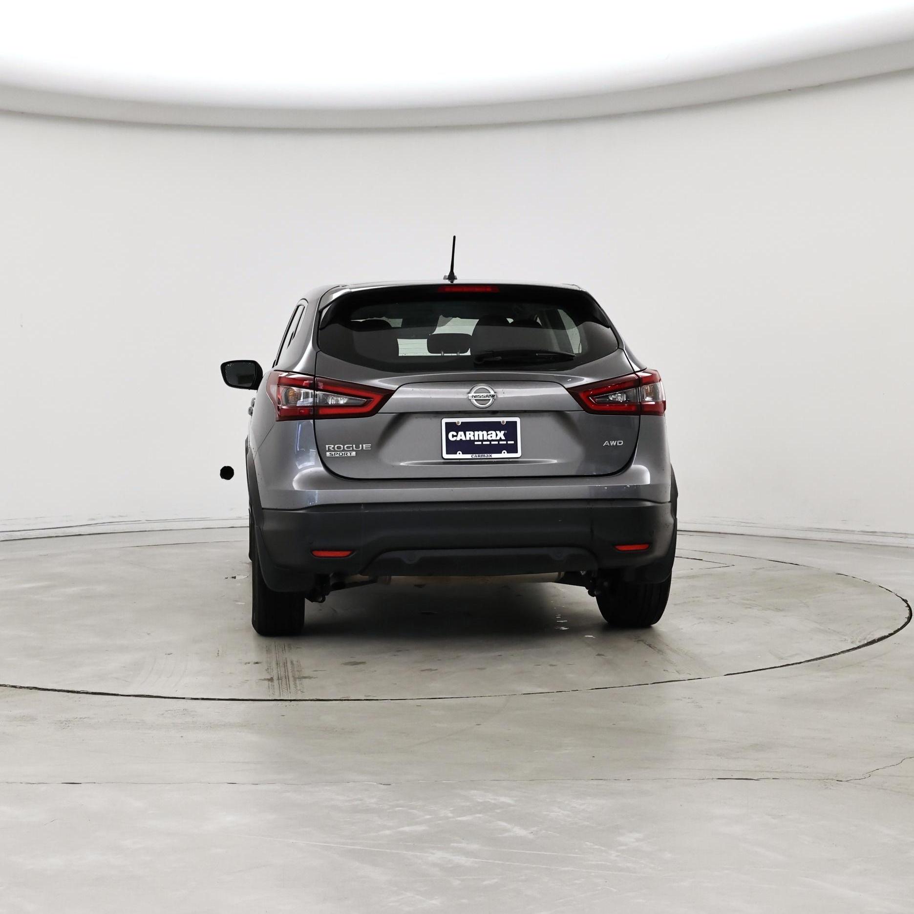 Thumbnail: 2020 Nissan Rogue Sport - 6