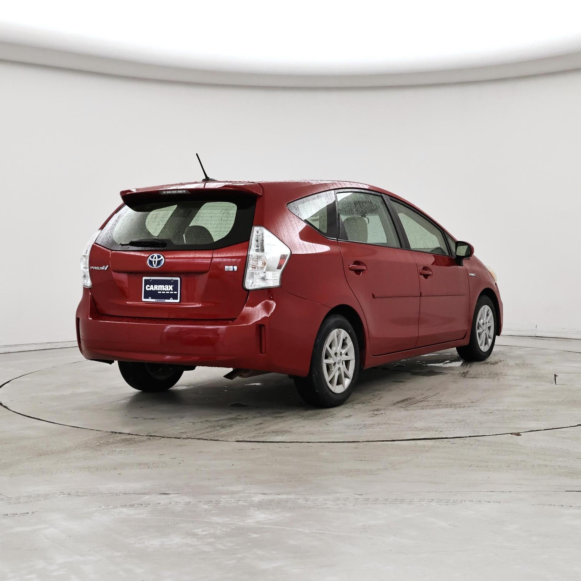 Thumbnail: 2014 Toyota Prius v - 8