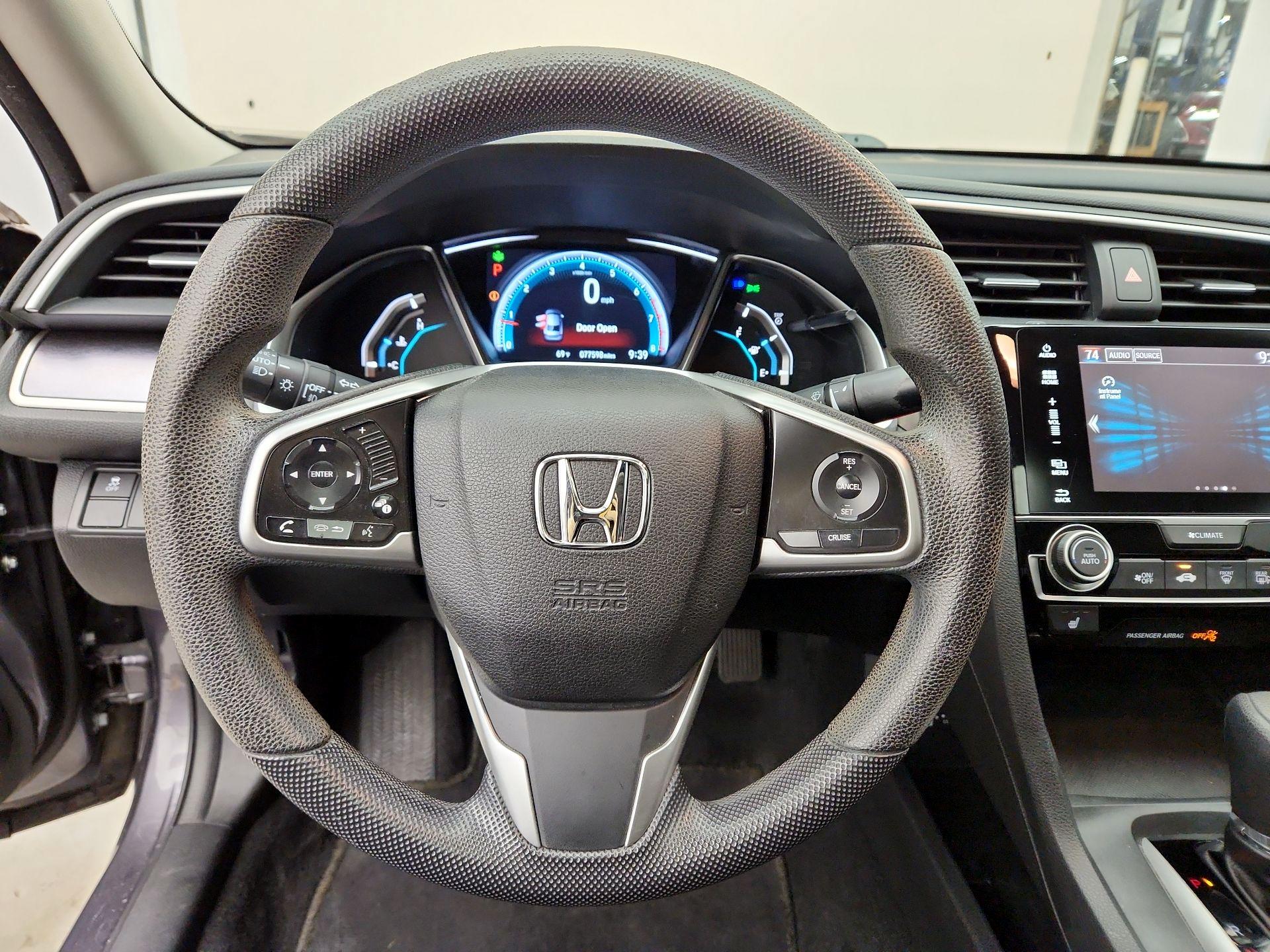 Thumbnail: 2016 Honda Civic - 10