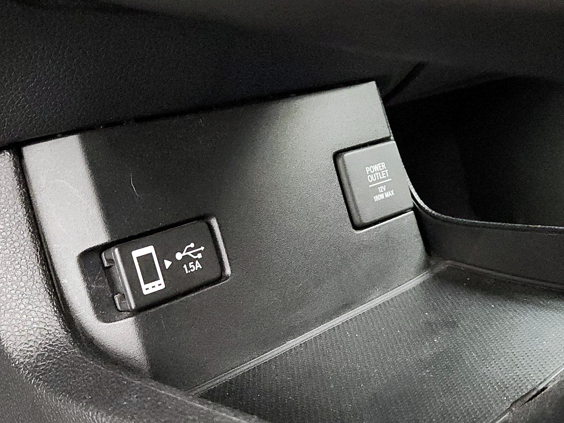 Thumbnail: 2016 Honda Civic - 18