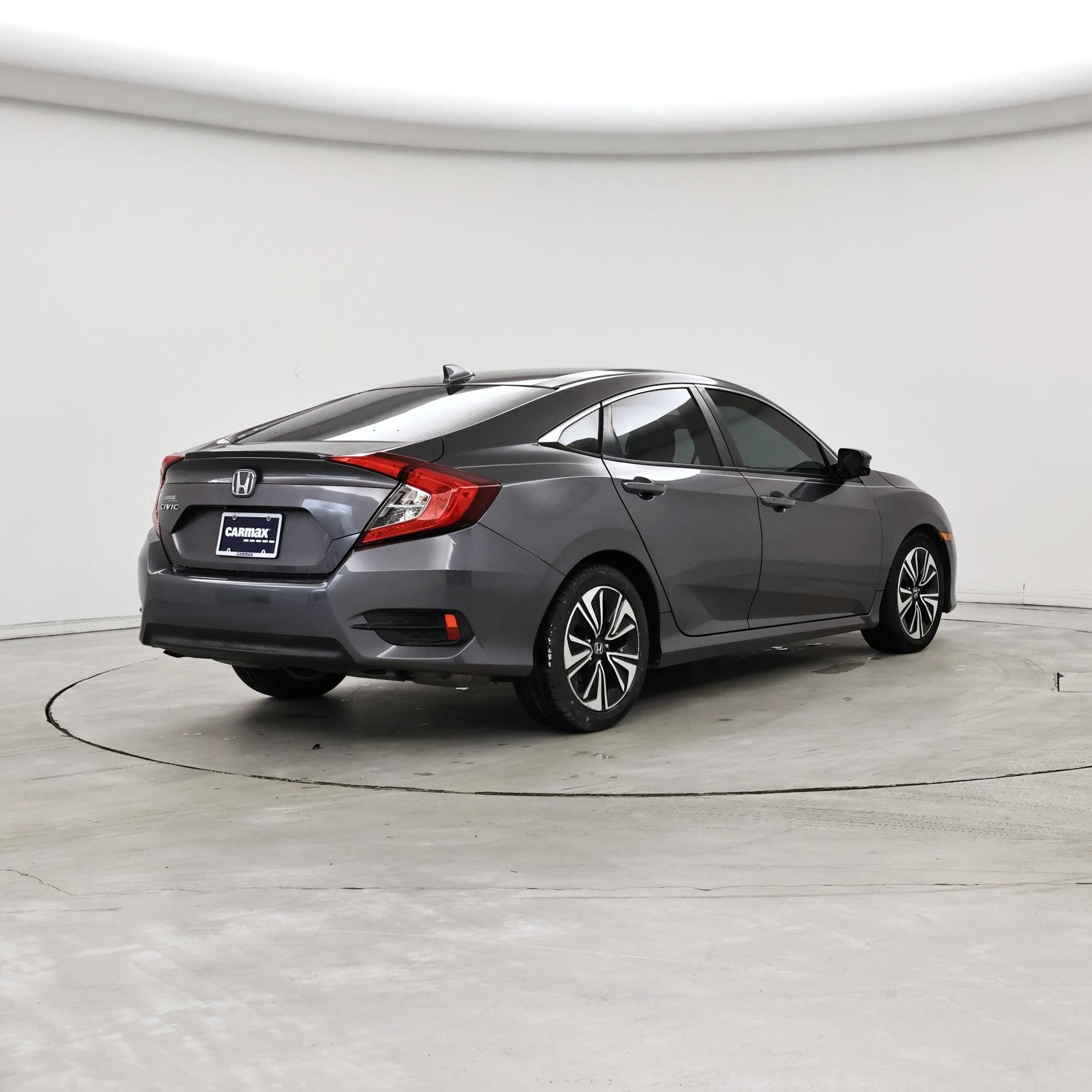 Thumbnail: 2016 Honda Civic - 8