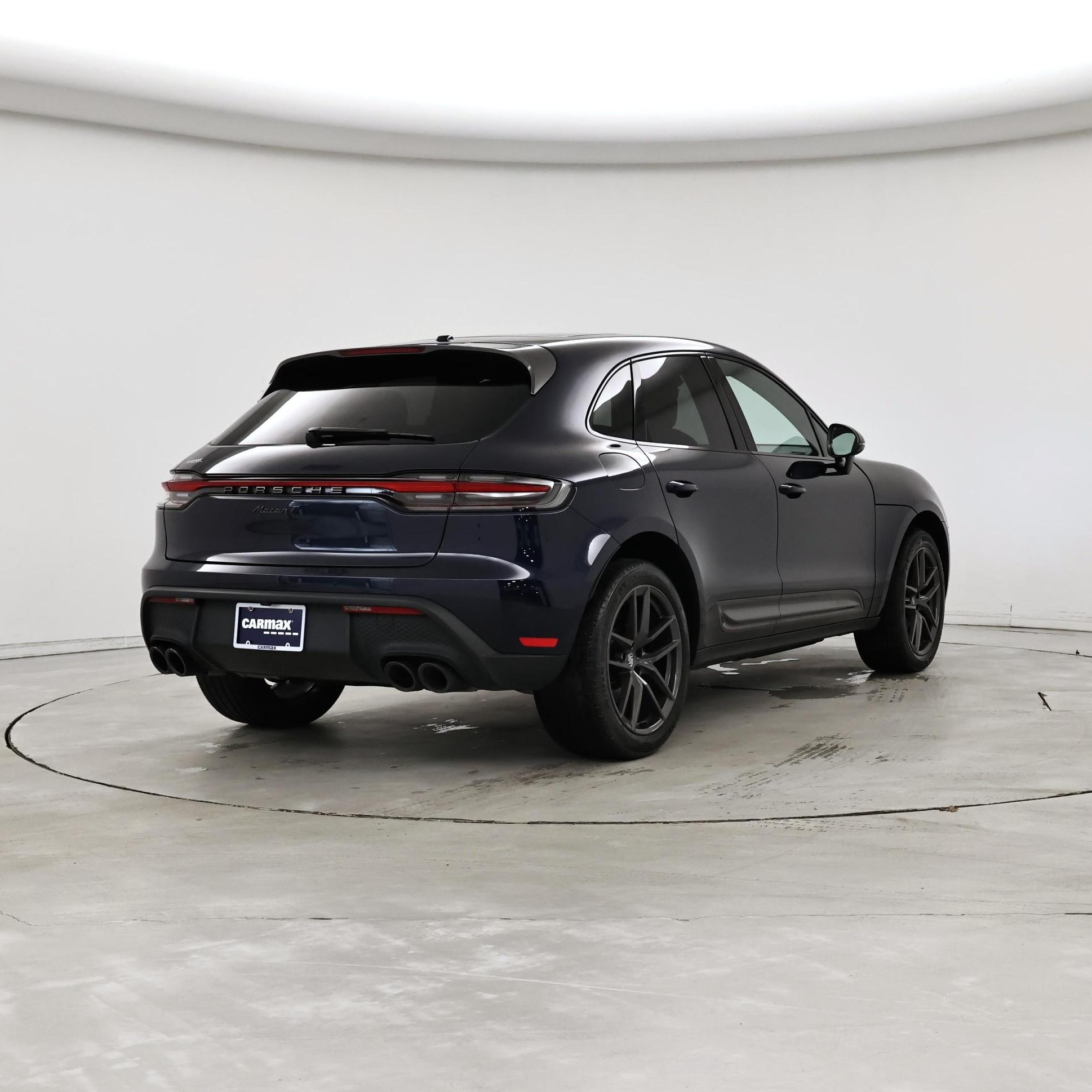 Thumbnail: 2023 Porsche Macan - 8