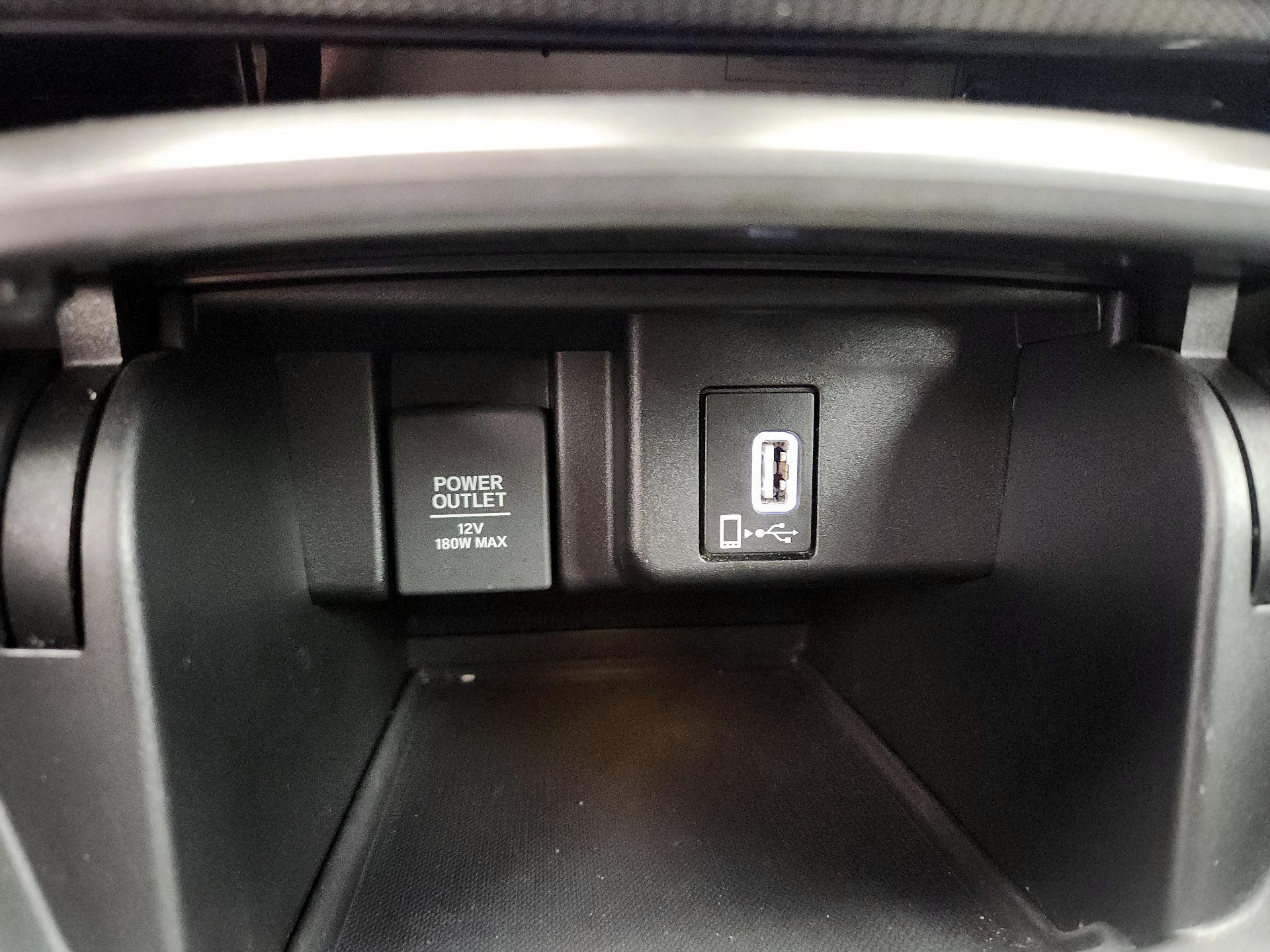 Thumbnail: 2018 Honda Accord - 18