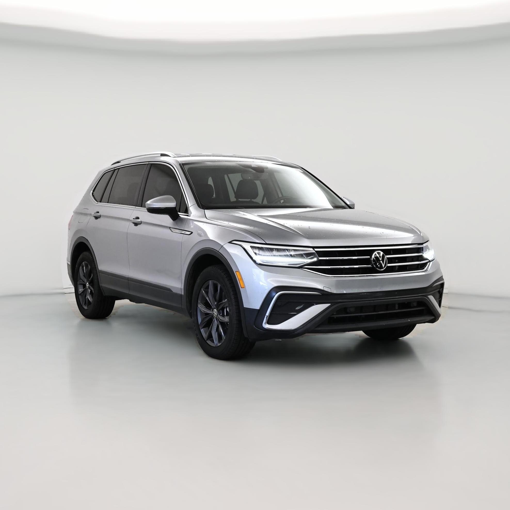 Thumbnail: 2022 Volkswagen Tiguan - 1