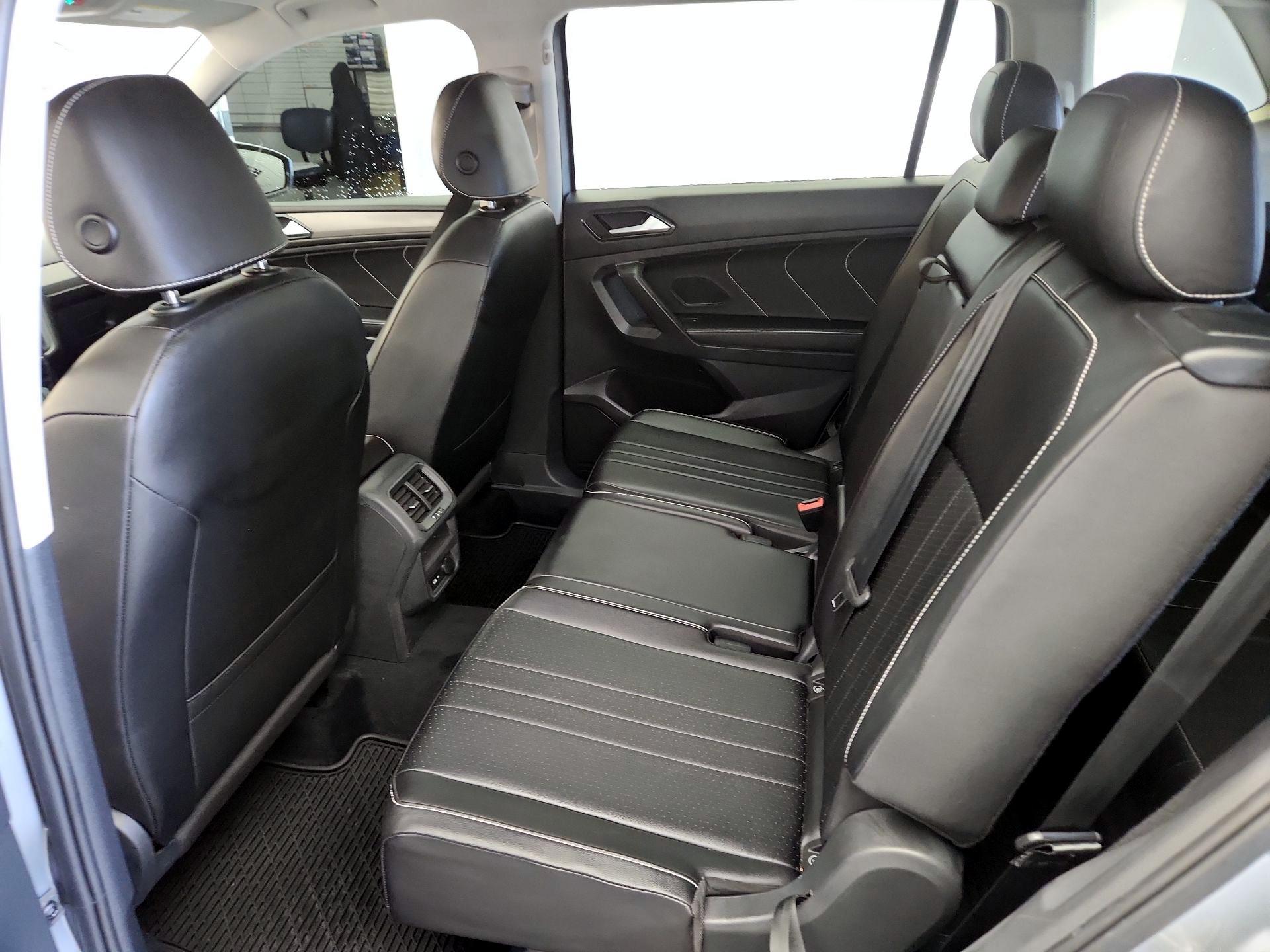 Thumbnail: 2022 Volkswagen Tiguan - 19