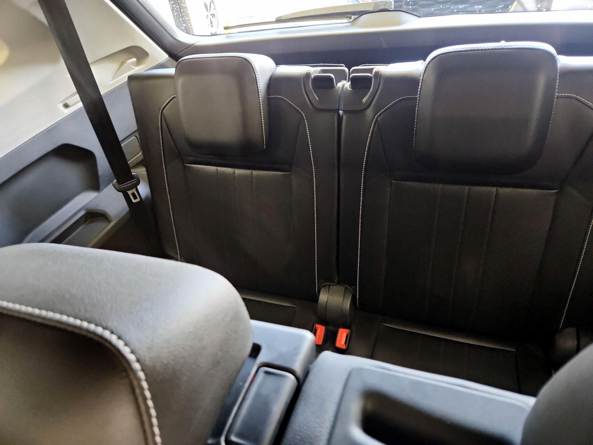 Thumbnail: 2022 Volkswagen Tiguan - 20