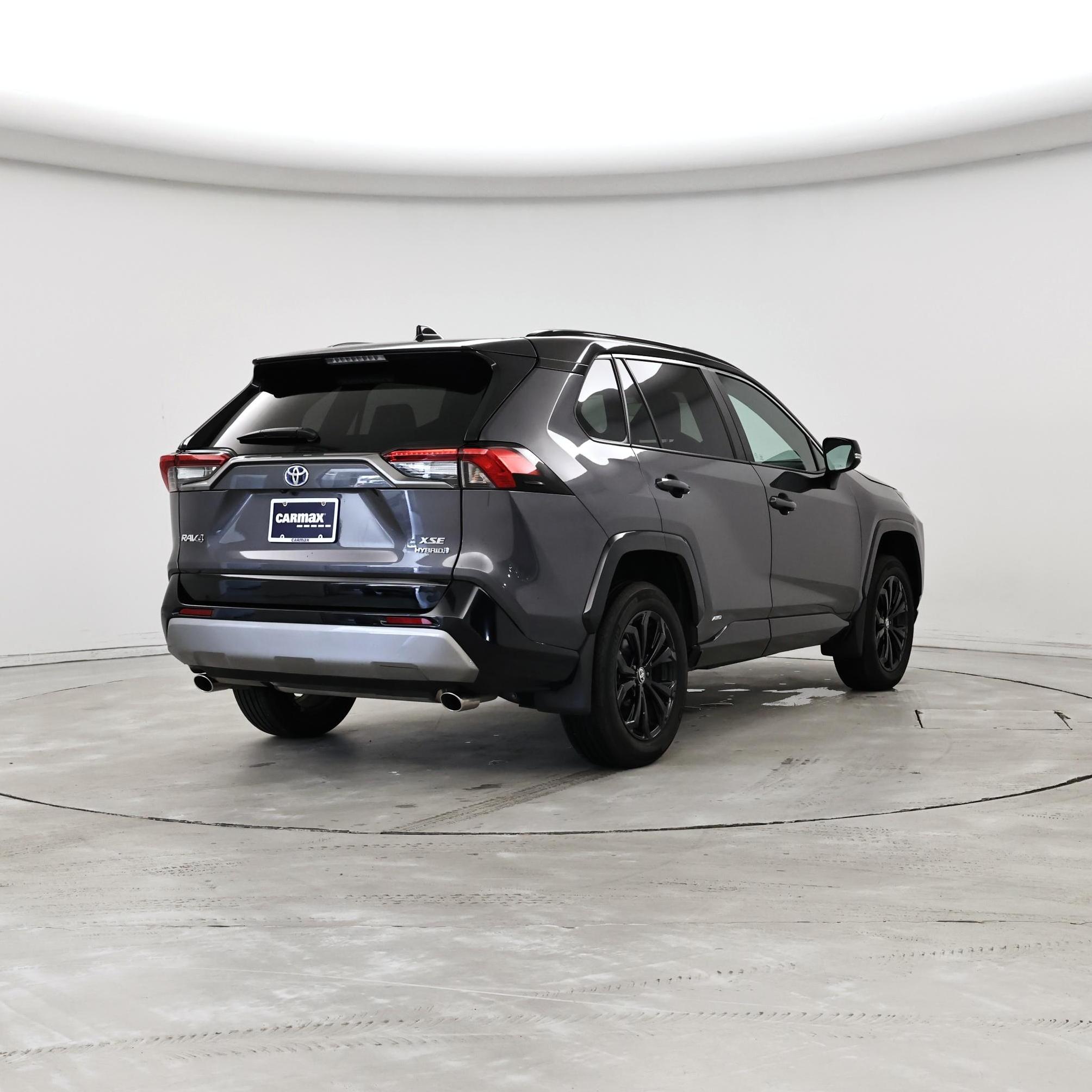 Thumbnail: 2024 Toyota RAV4 - 8