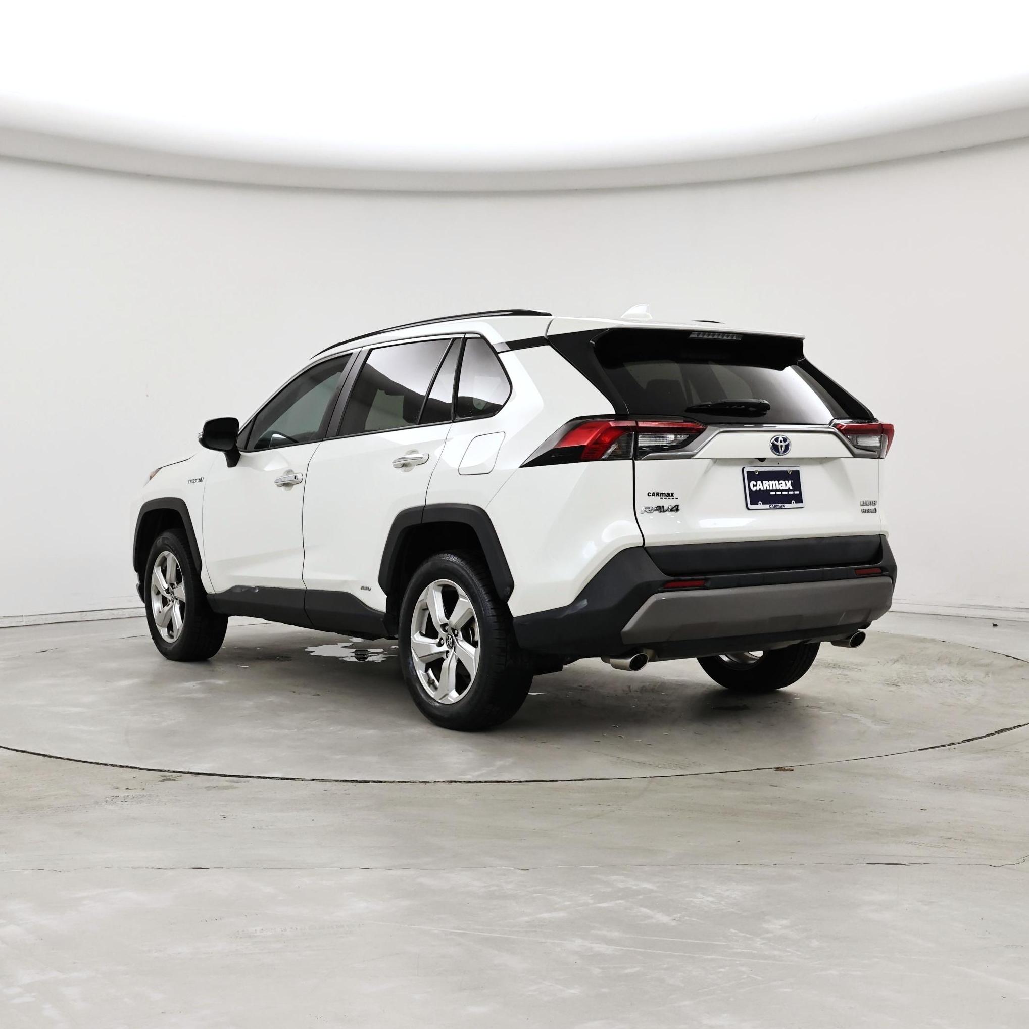 Thumbnail: 2019 Toyota RAV4 - 2