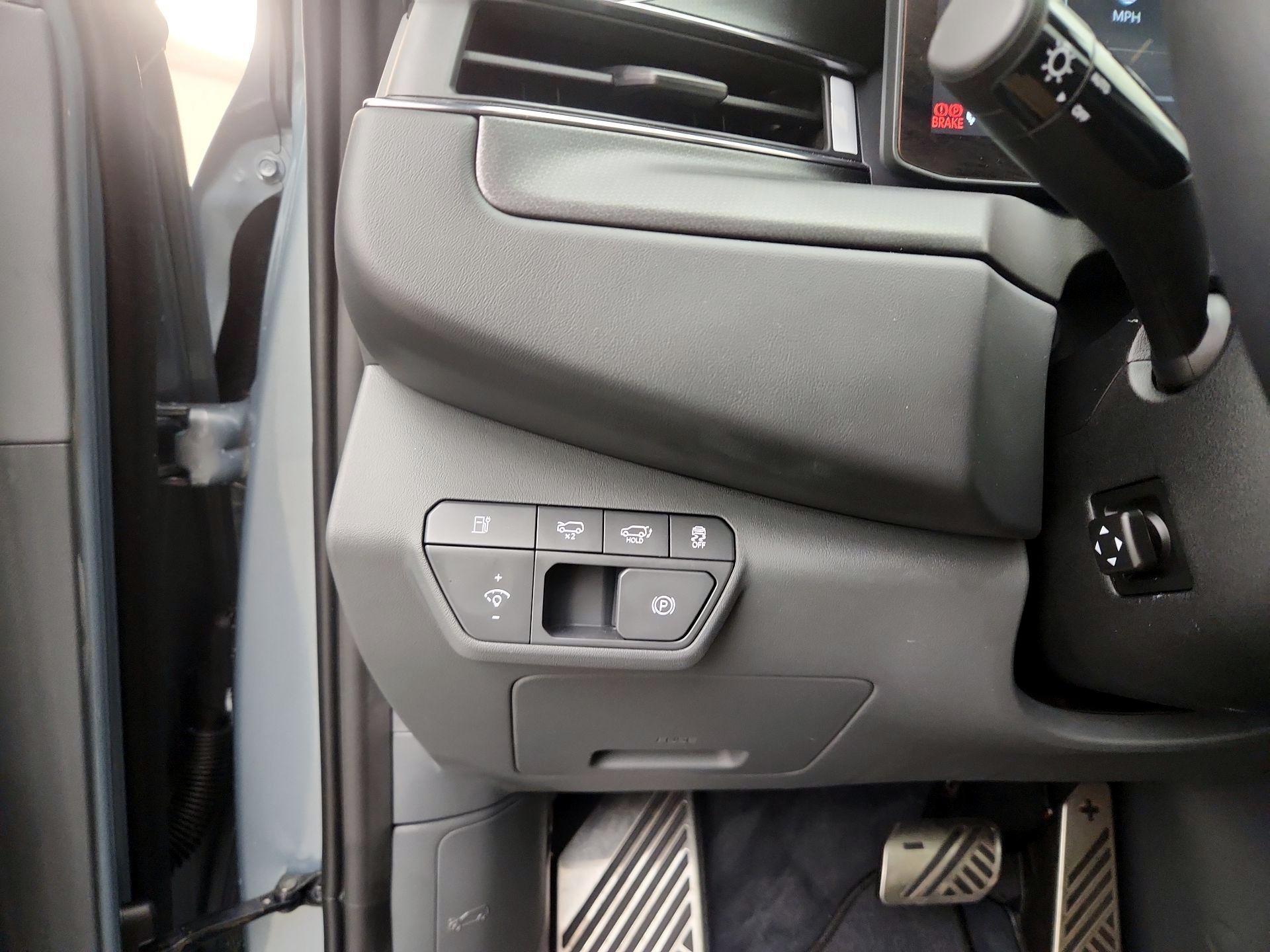Thumbnail: 2024 Kia EV9 - 13