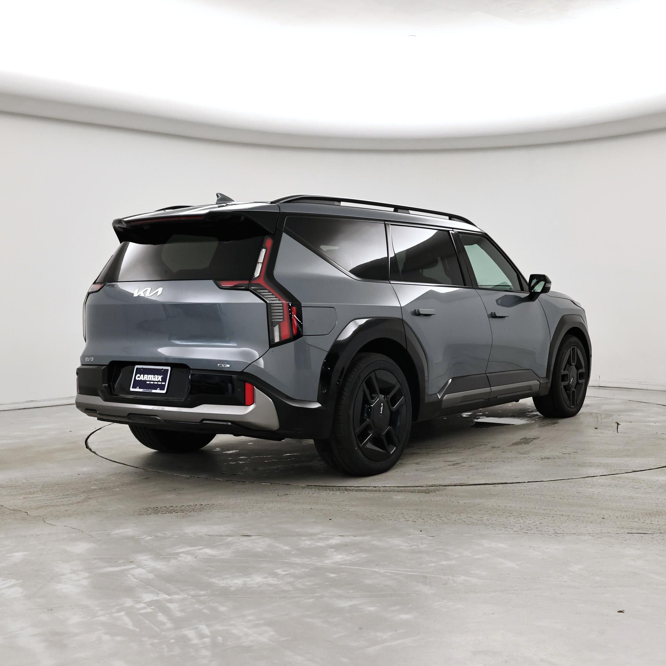 Thumbnail: 2024 Kia EV9 - 8