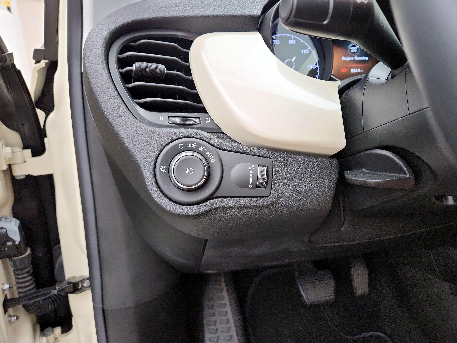 Thumbnail: 2019 Fiat 500X - 13
