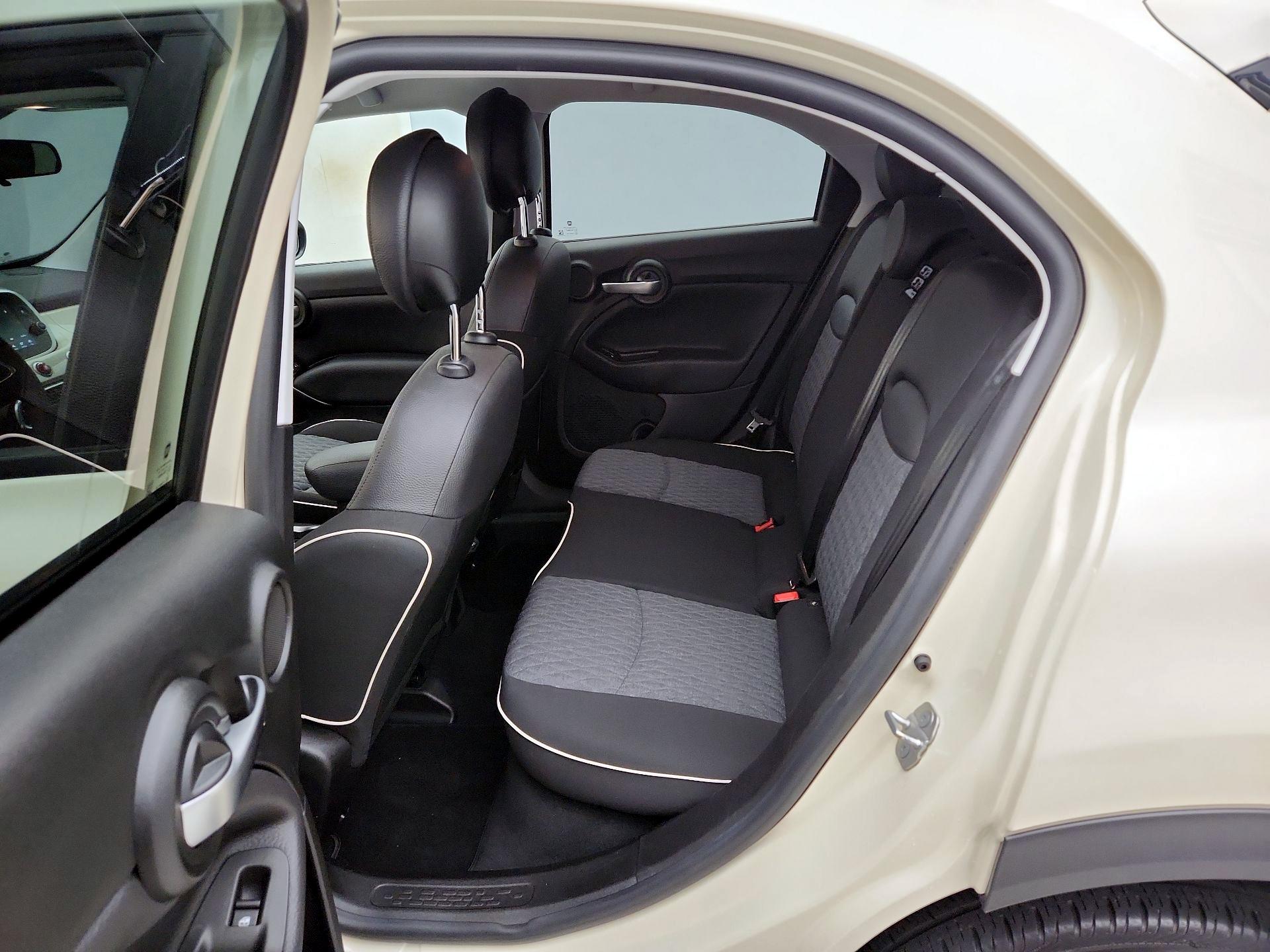 Thumbnail: 2019 Fiat 500X - 20