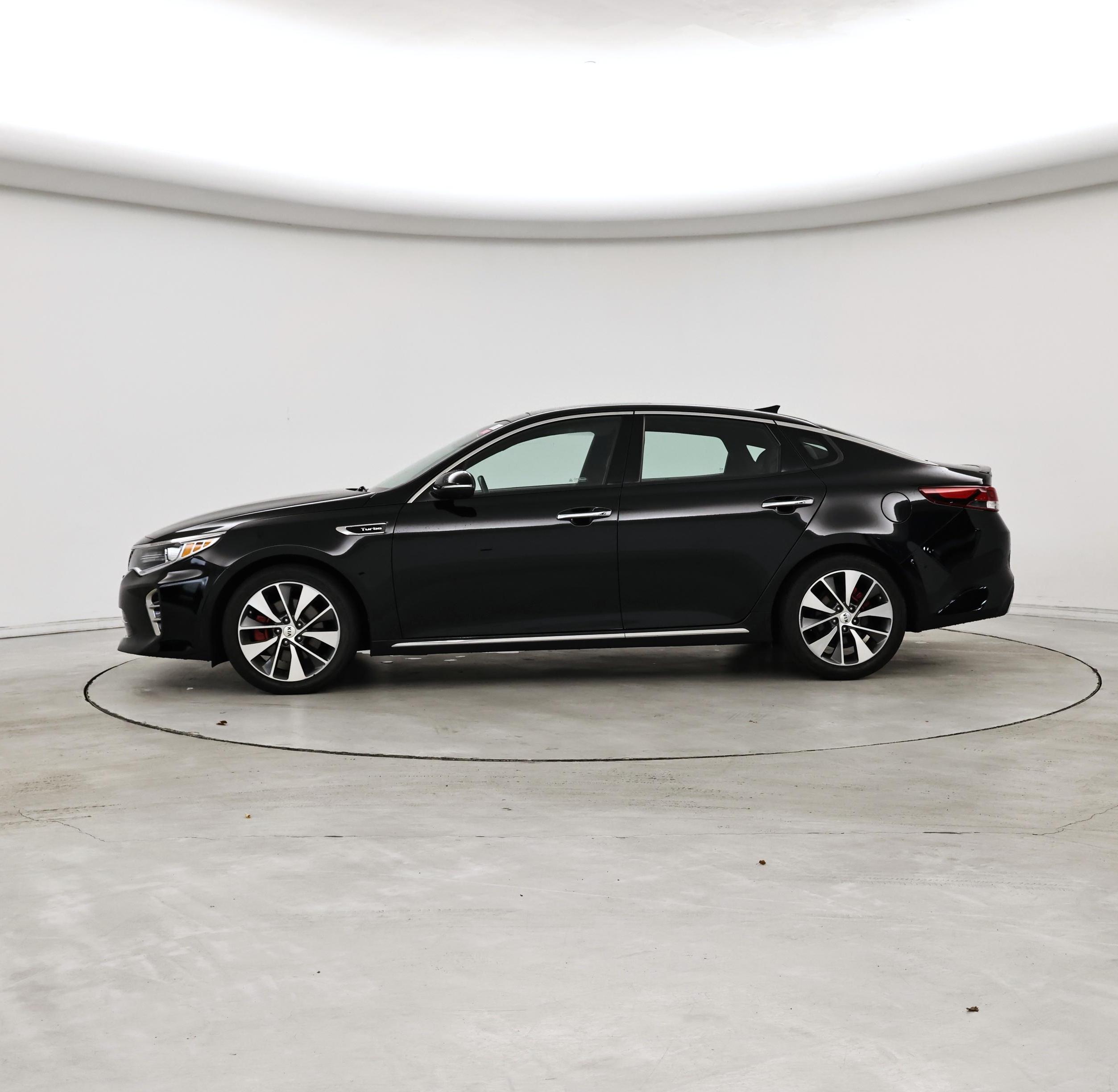 Thumbnail: 2016 Kia Optima - 3