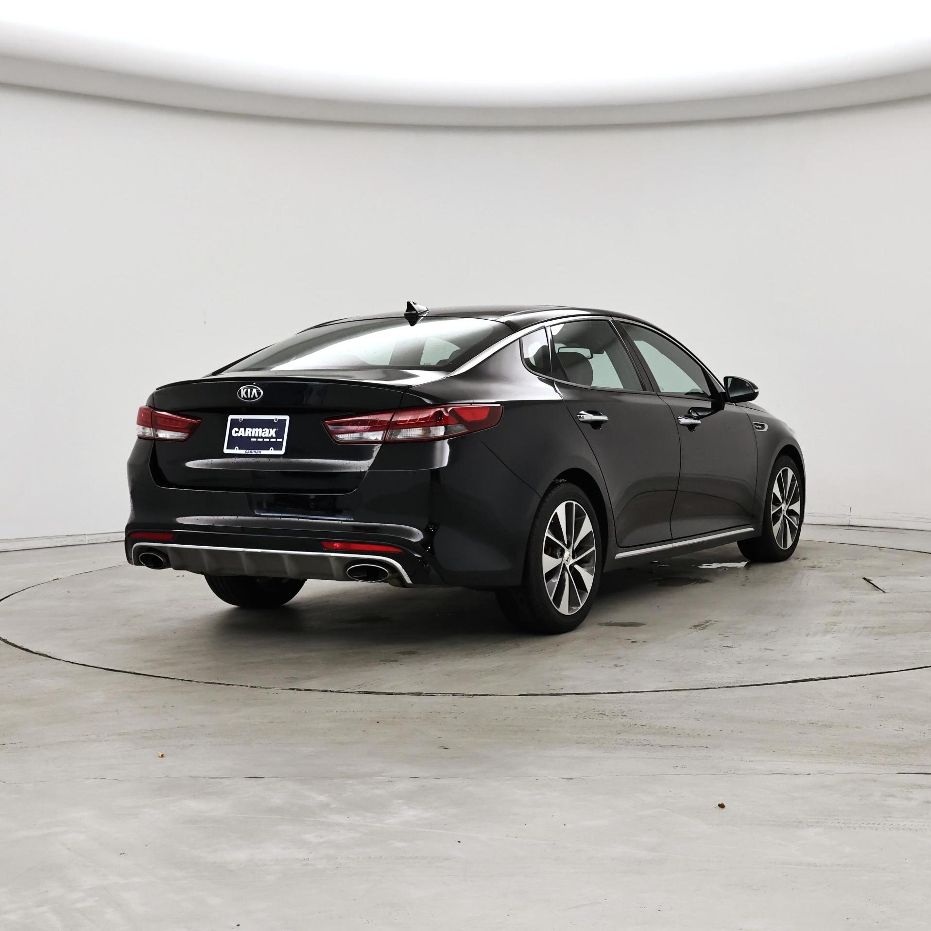 Thumbnail: 2016 Kia Optima - 8
