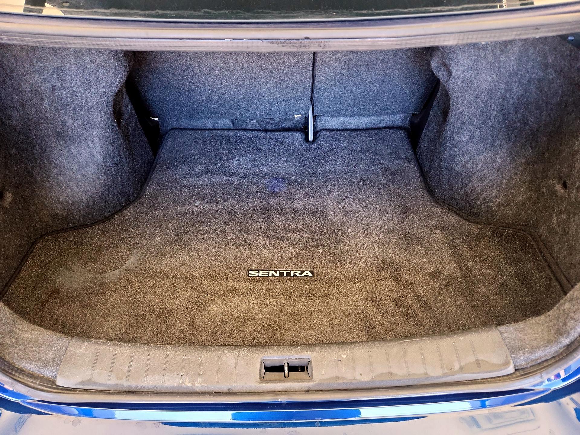 Thumbnail: 2018 Nissan Sentra - 20