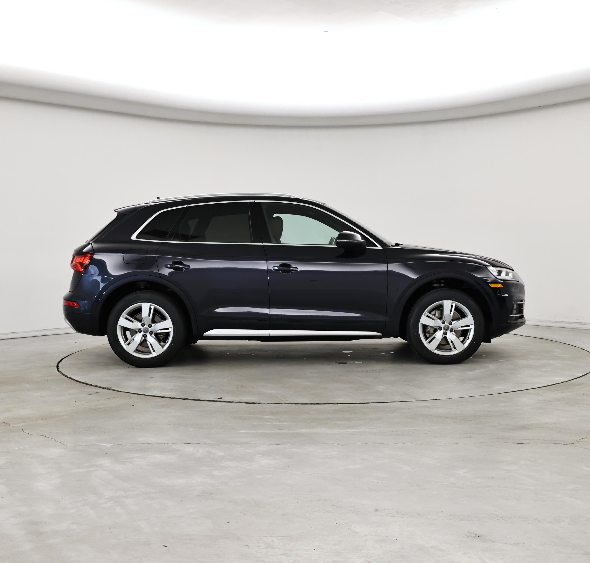 Thumbnail: 2019 Audi Q5 - 7