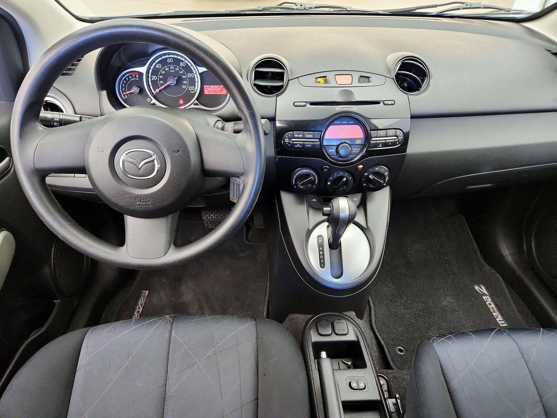 Thumbnail: 2014 Mazda Mazda2 - 9