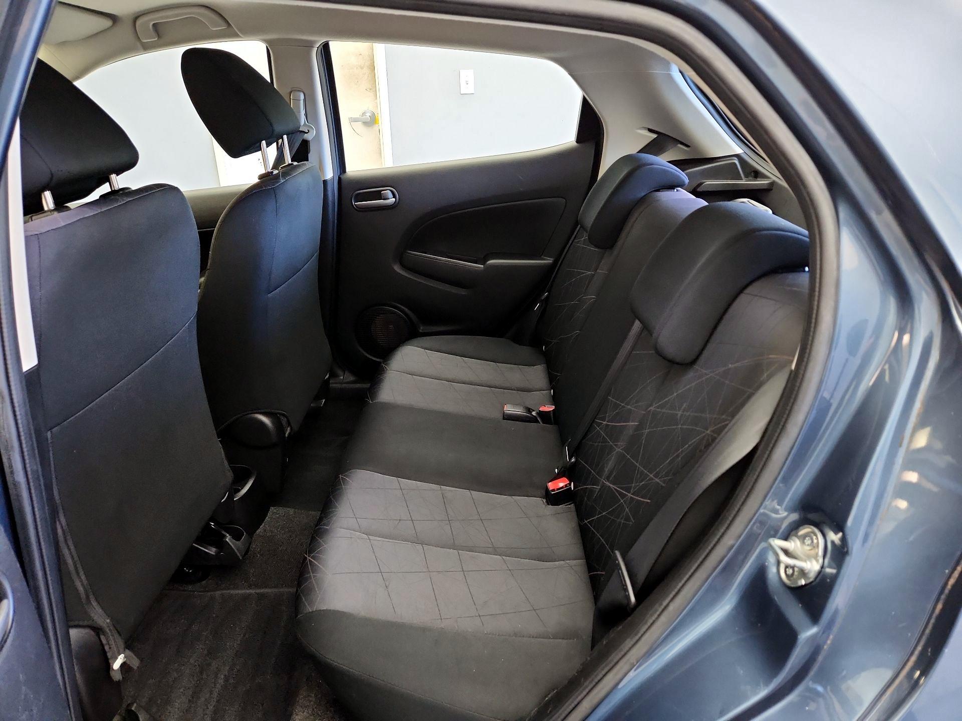 Thumbnail: 2014 Mazda Mazda2 - 18