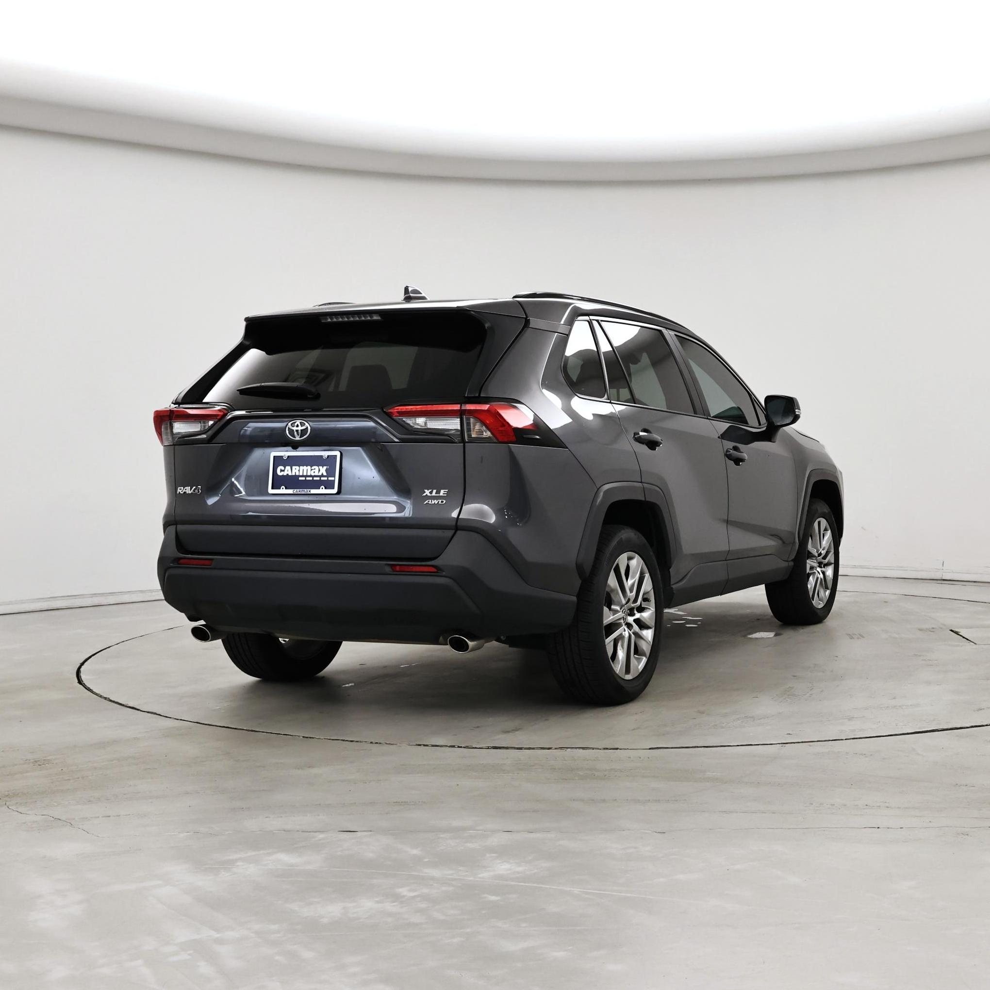 Thumbnail: 2023 Toyota RAV4 - 8