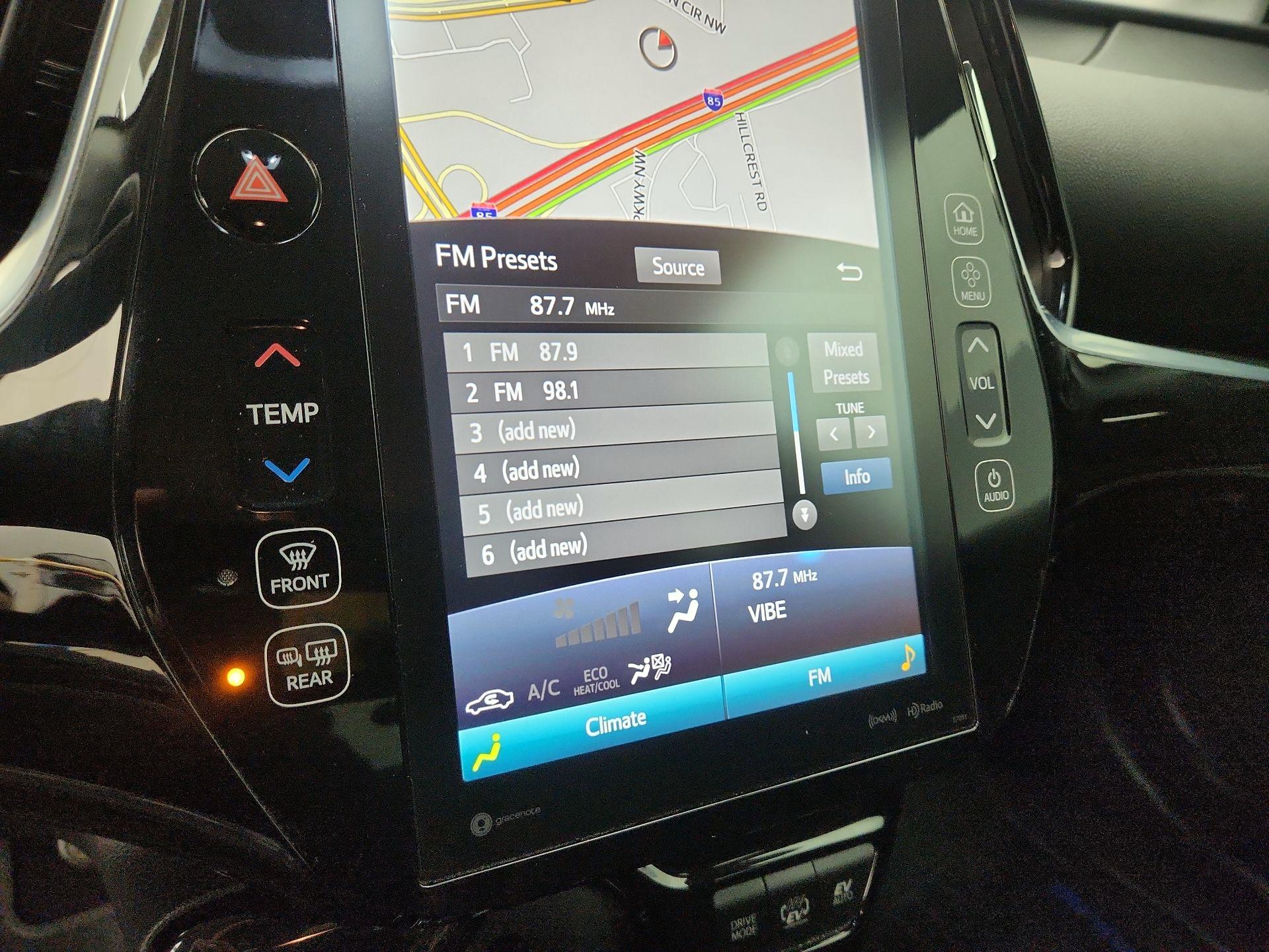 Thumbnail: 2018 Toyota Prius Prime - 16