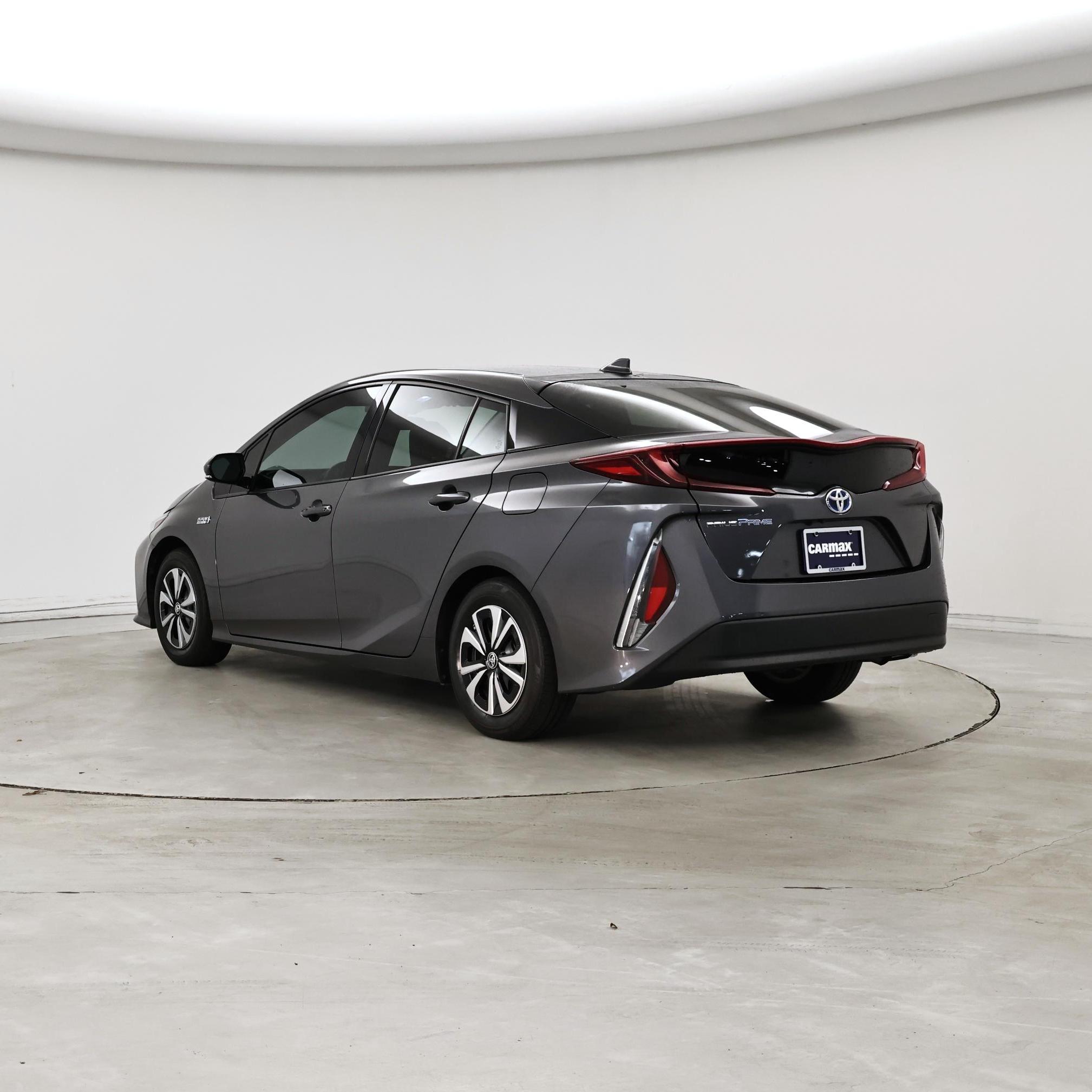 Thumbnail: 2018 Toyota Prius Prime - 2