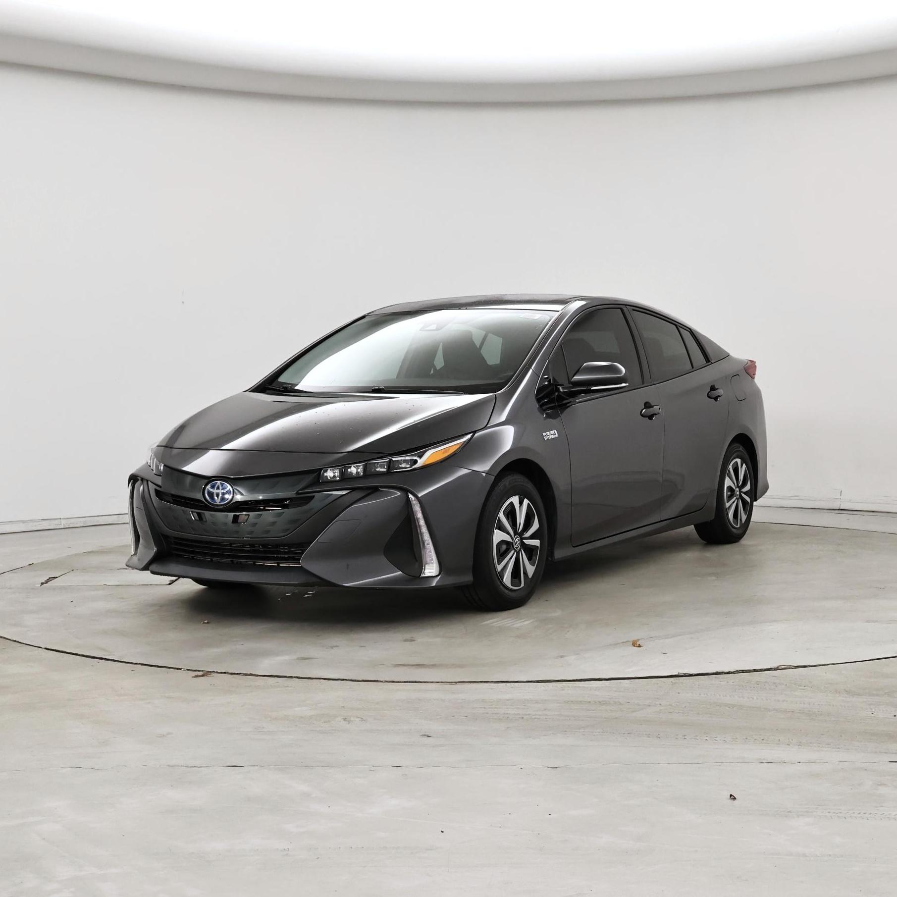 Thumbnail: 2018 Toyota Prius Prime - 4