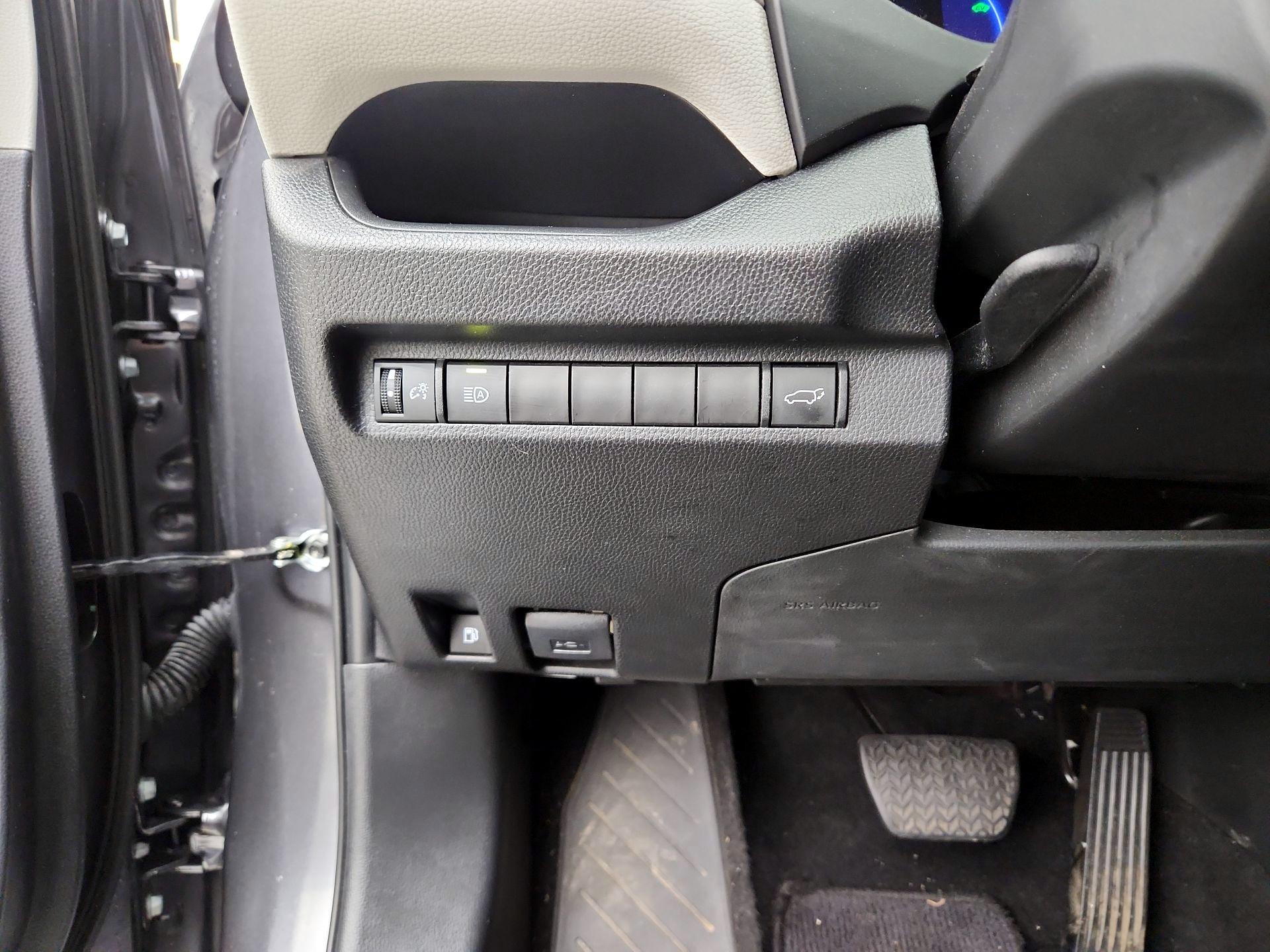 Thumbnail: 2024 Toyota RAV4 - 13