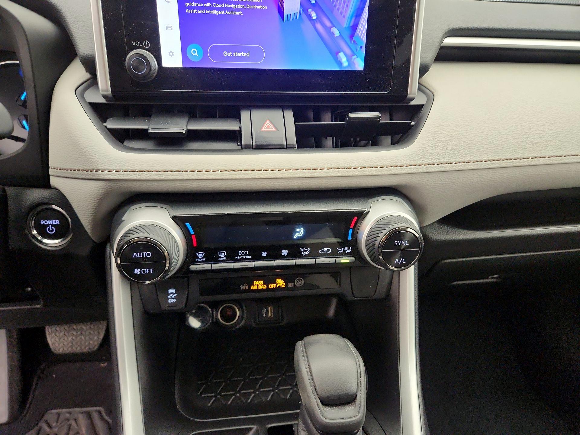 Thumbnail: 2024 Toyota RAV4 - 16