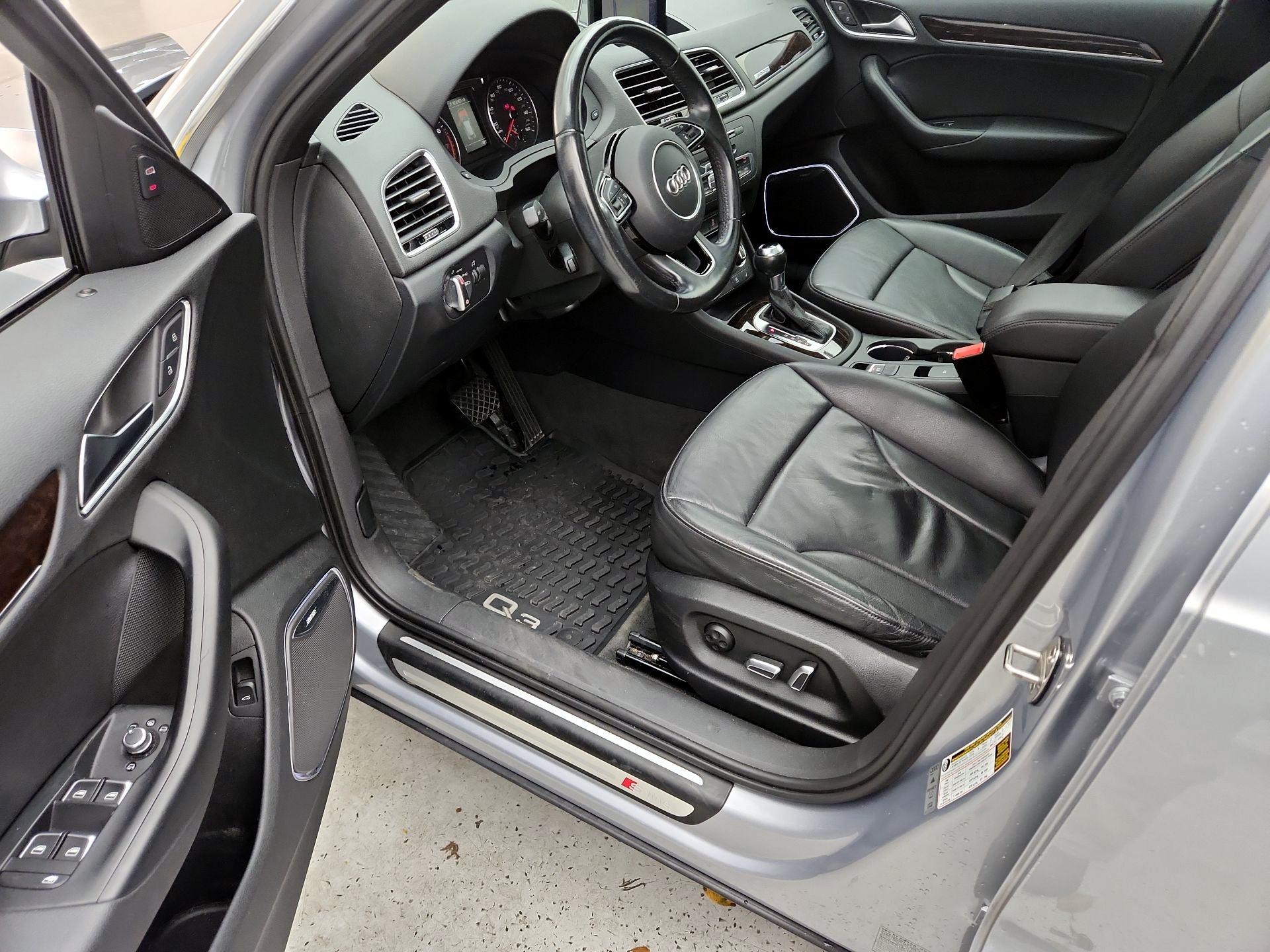 Thumbnail: 2016 Audi Q3 - 11