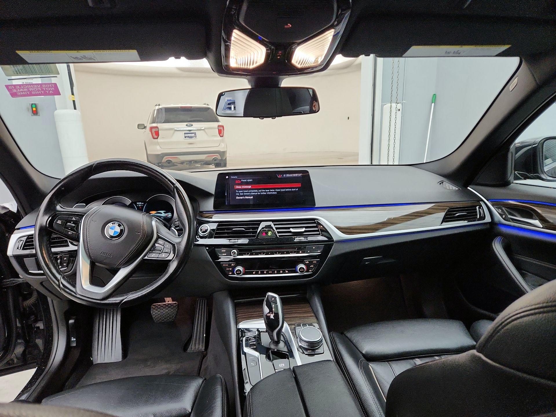 Thumbnail: 2019 BMW 5 Series - 9