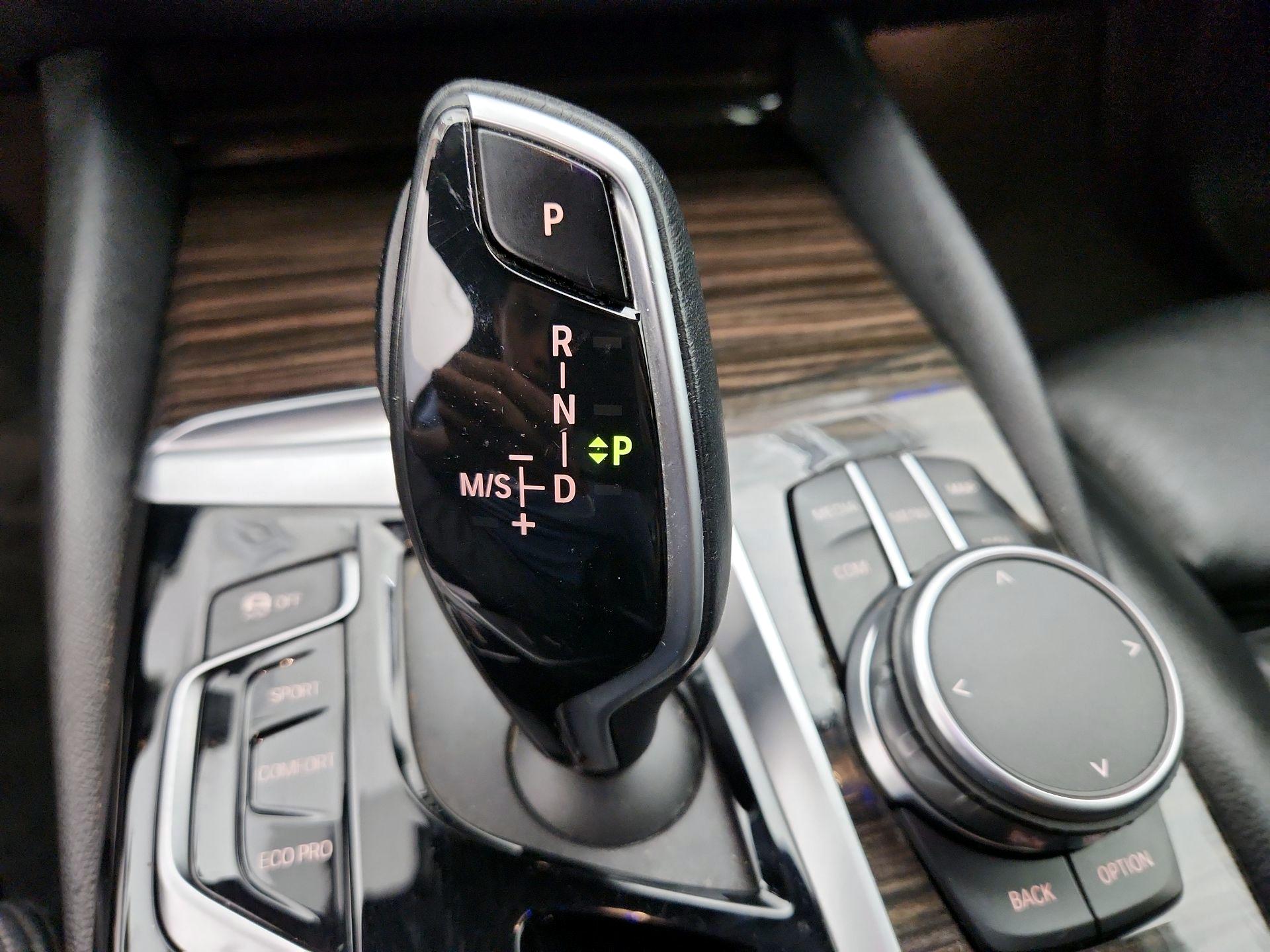 Thumbnail: 2019 BMW 5 Series - 18