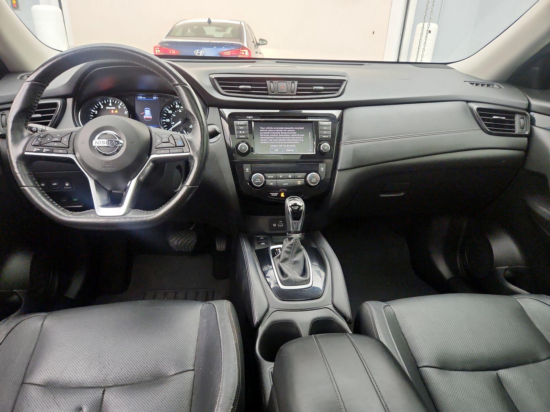 Thumbnail: 2018 Nissan Rogue - 9