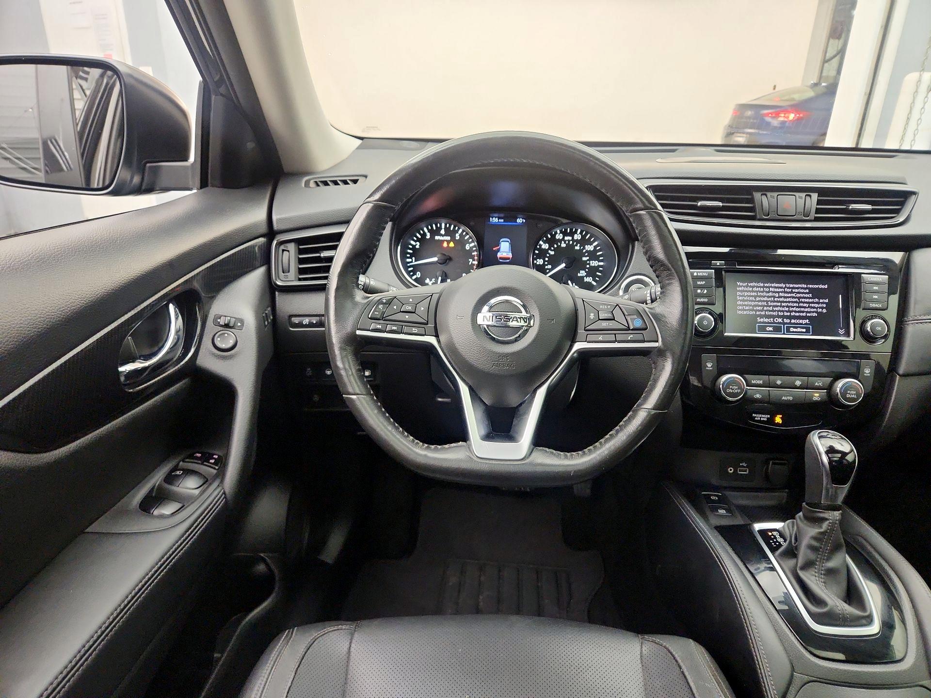Thumbnail: 2018 Nissan Rogue - 10