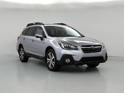 Silver 2018 Subaru Outback 3.6R Limited