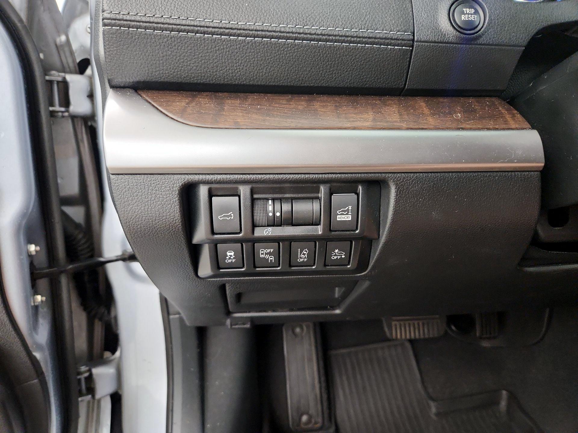 Thumbnail: 2018 Subaru Outback - 13