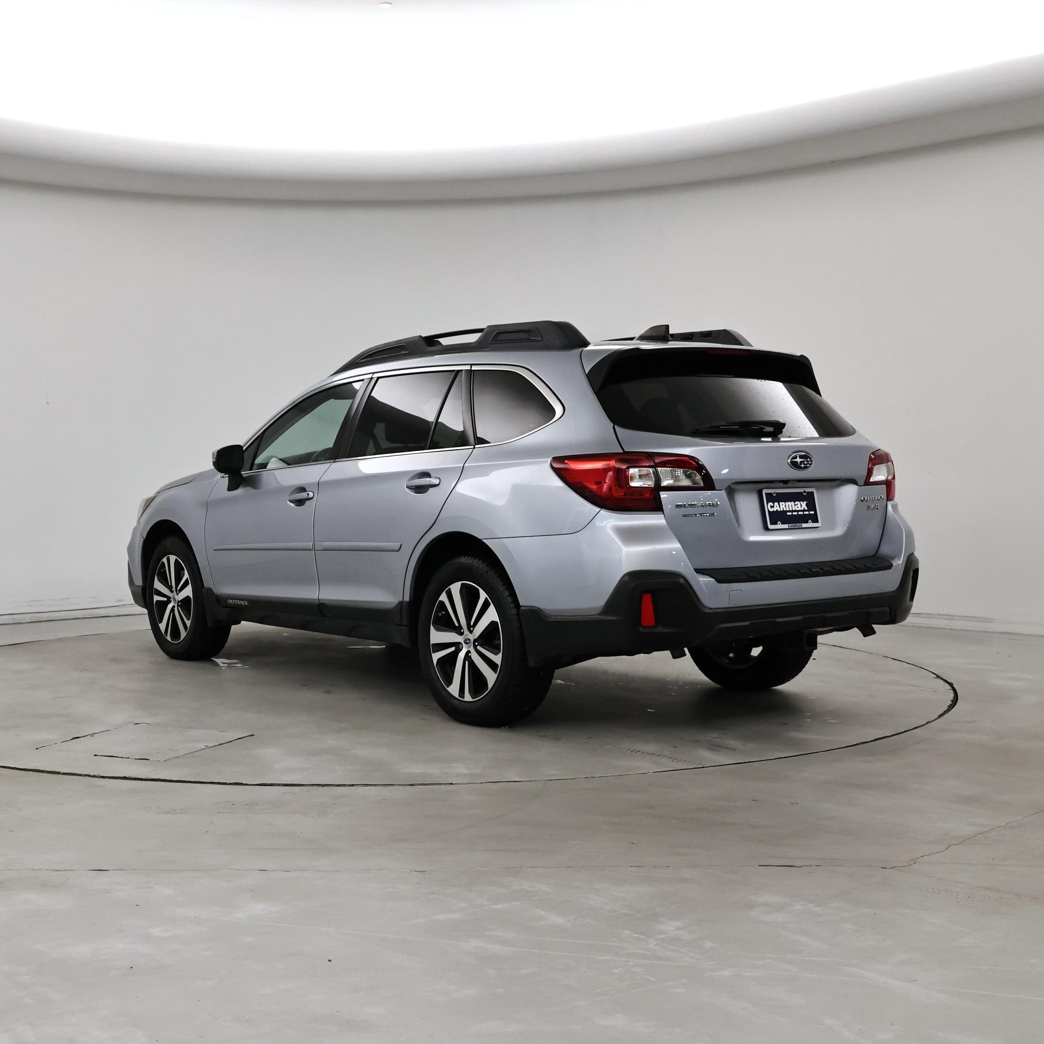 Thumbnail: 2018 Subaru Outback - 2