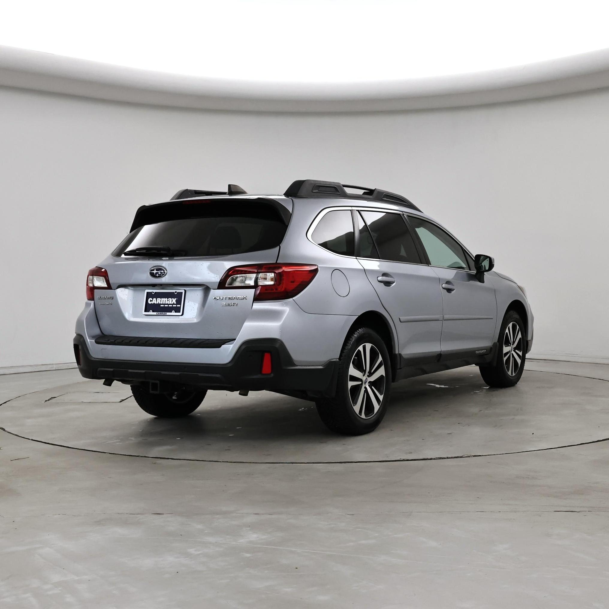 Thumbnail: 2018 Subaru Outback - 8
