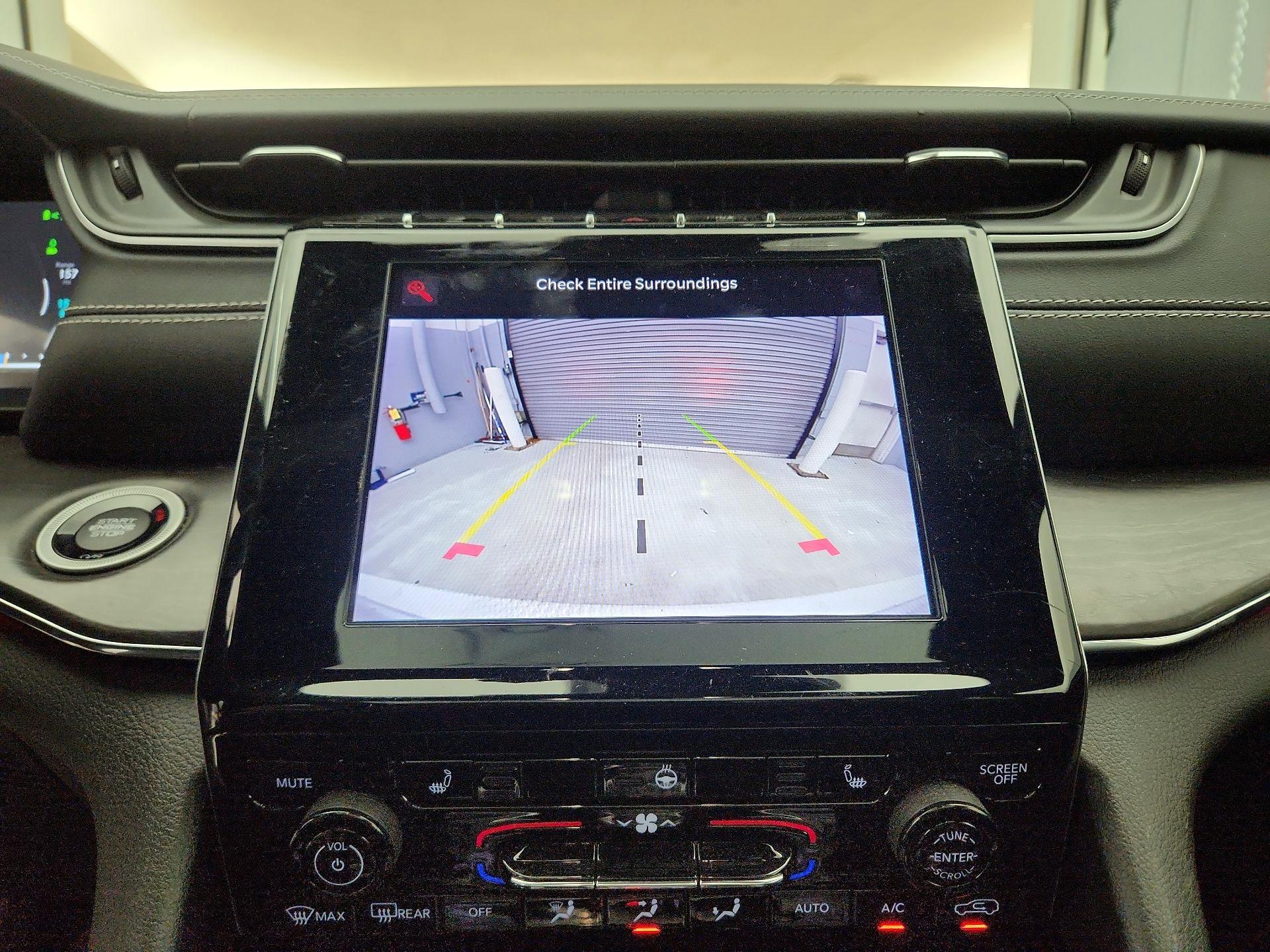 Thumbnail: 2023 Jeep Grand Cherokee - 15