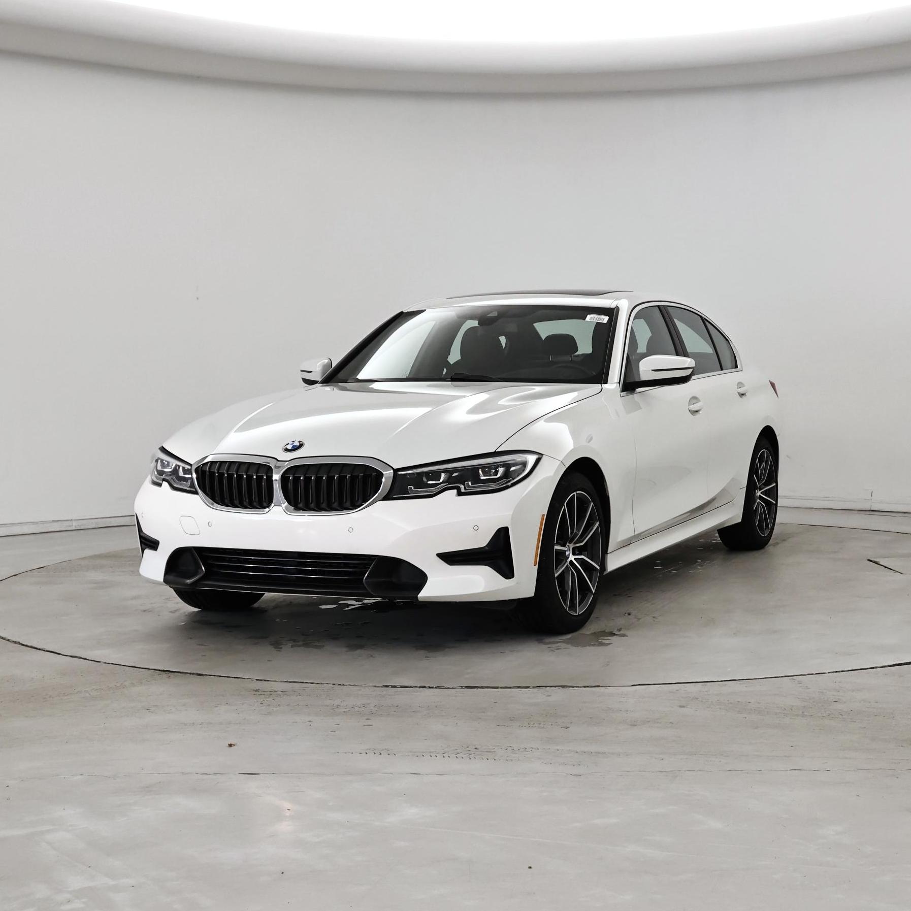 Thumbnail: 2019 BMW 3 Series - 4