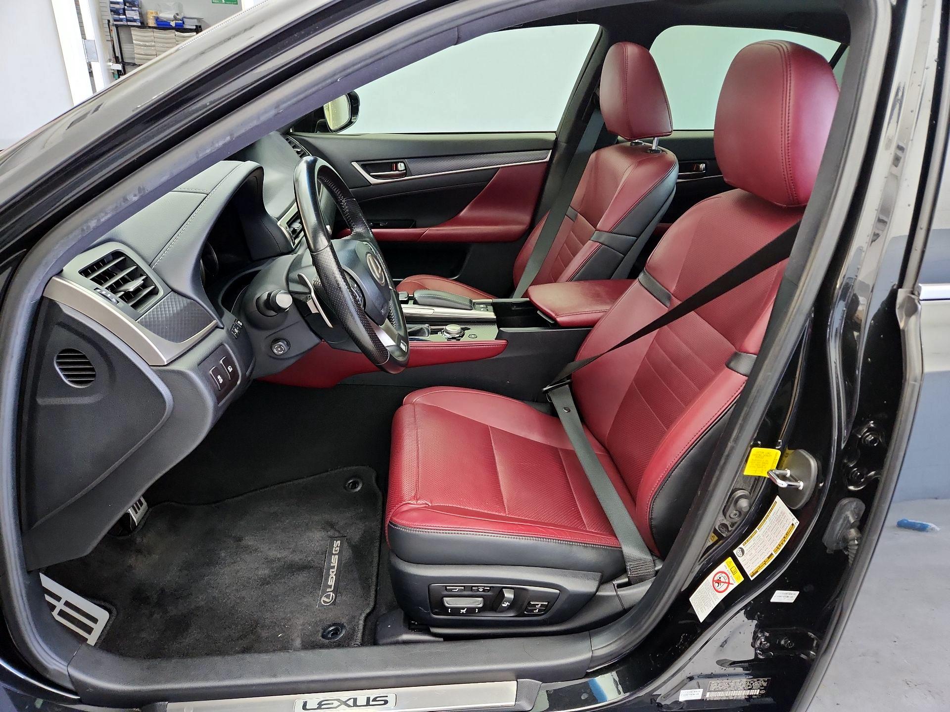 Thumbnail: 2018 Lexus GS - 11