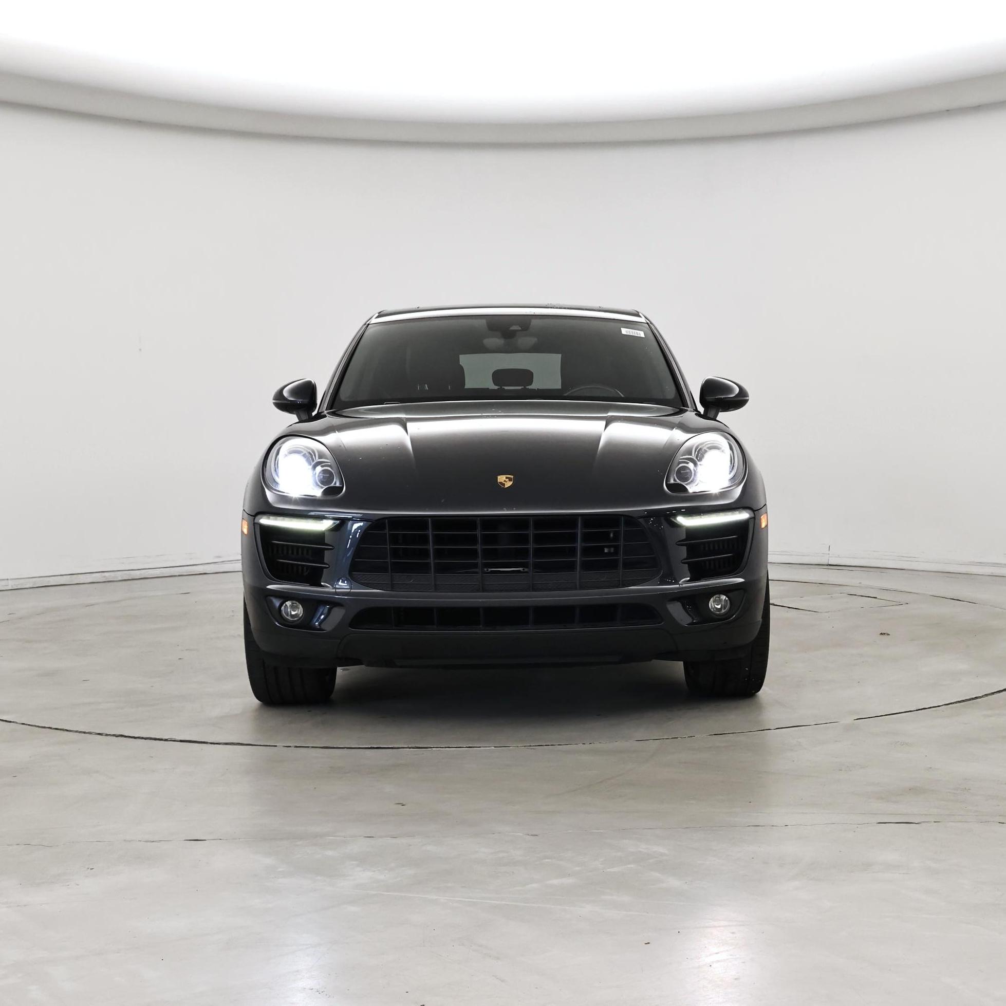 Thumbnail: 2017 Porsche Macan - 5