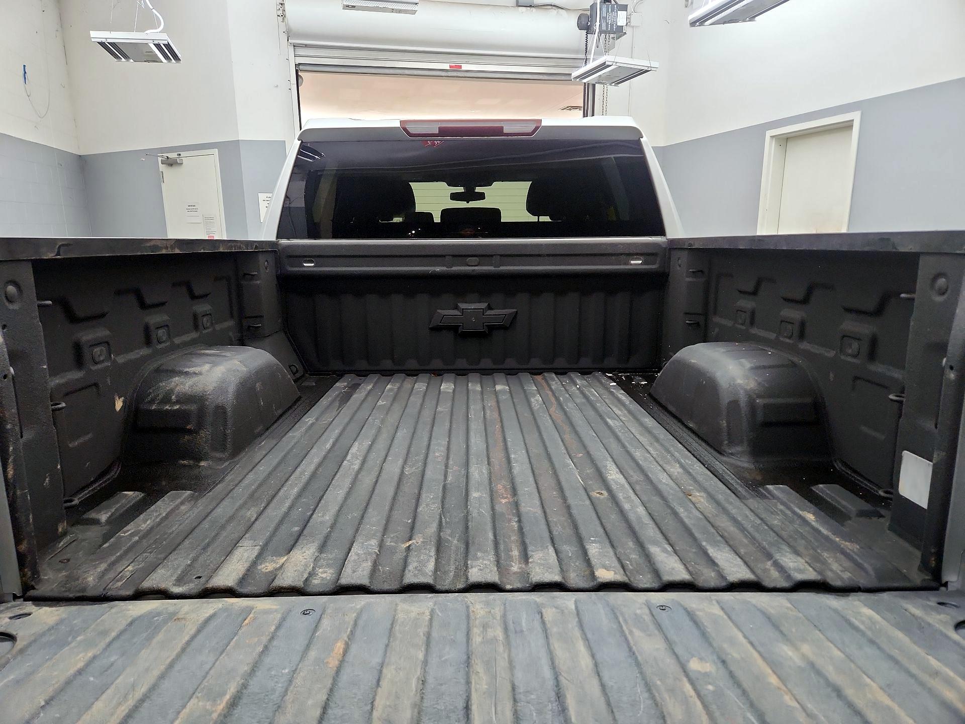 Thumbnail: 2020 Chevrolet Silverado 1500 - 20