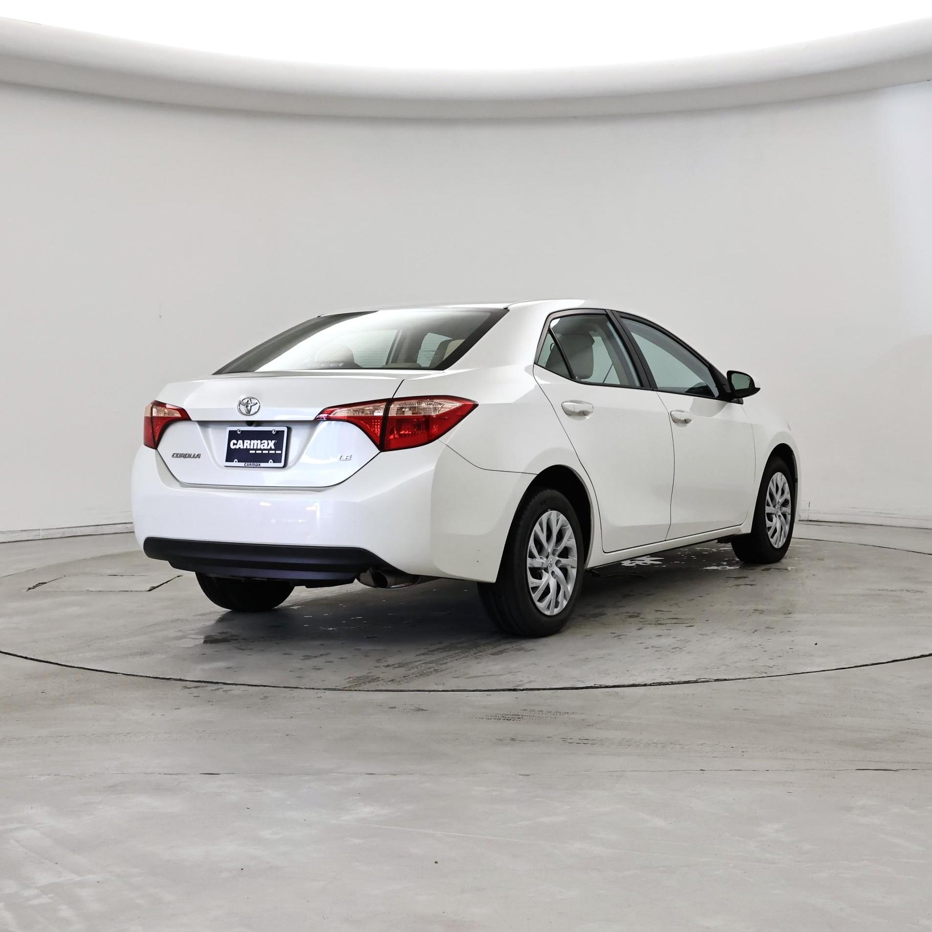 Thumbnail: 2017 Toyota Corolla - 8