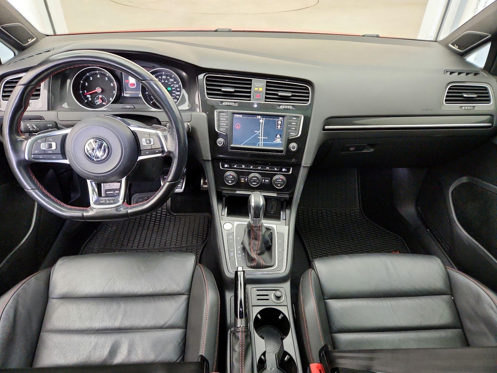 Thumbnail: 2016 Volkswagen Golf - 9