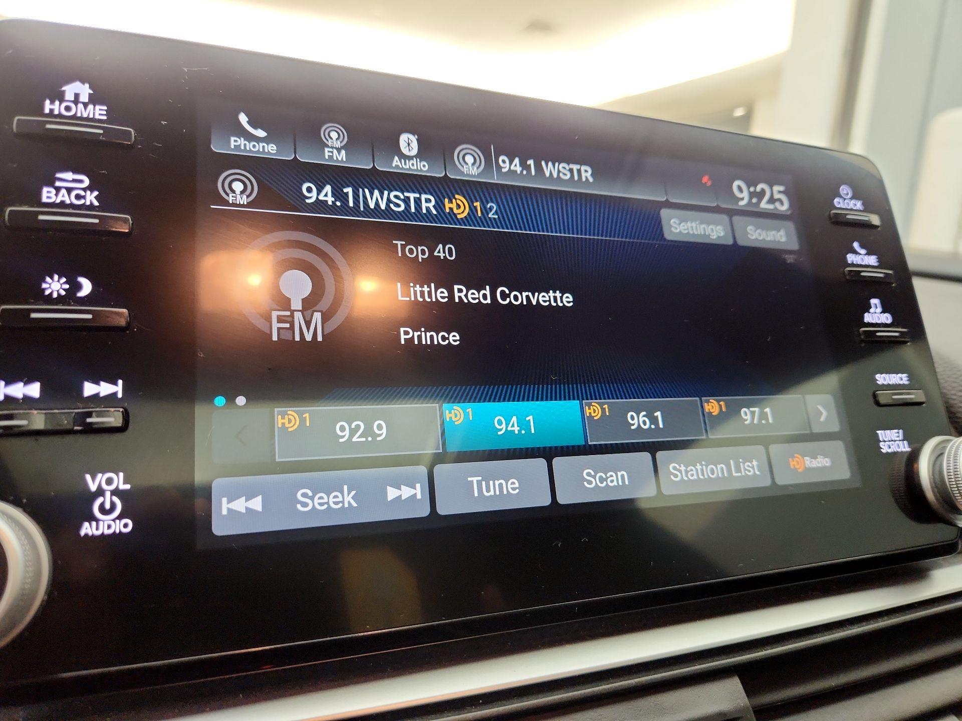 Thumbnail: 2019 Honda Accord - 15