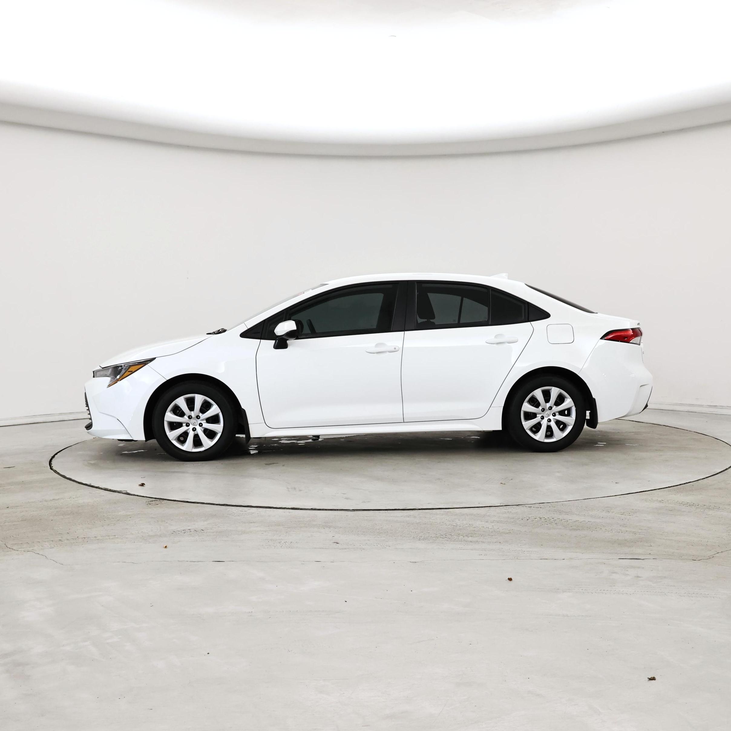 Thumbnail: 2024 Toyota Corolla - 3