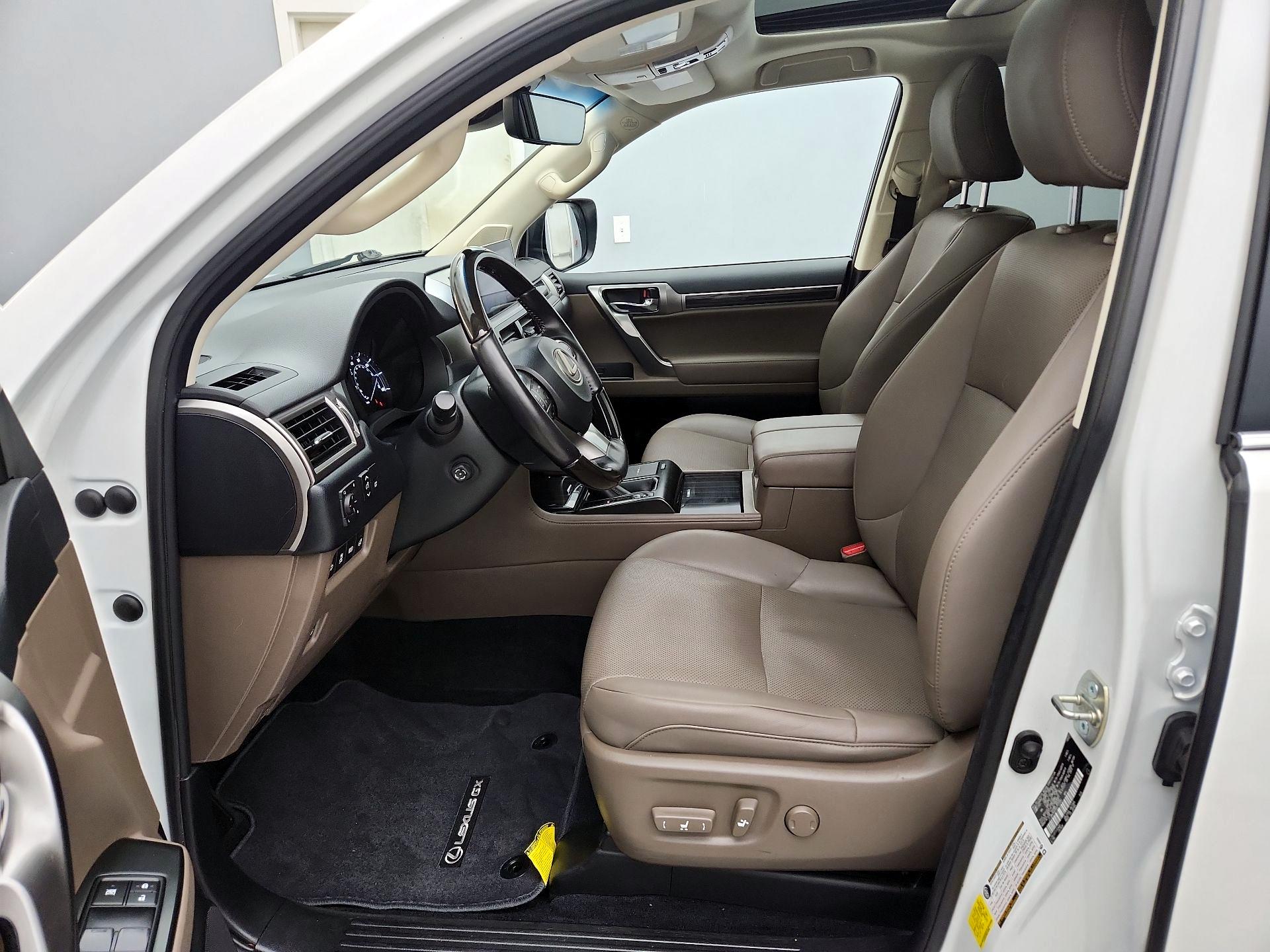 Thumbnail: 2022 Lexus GX - 11