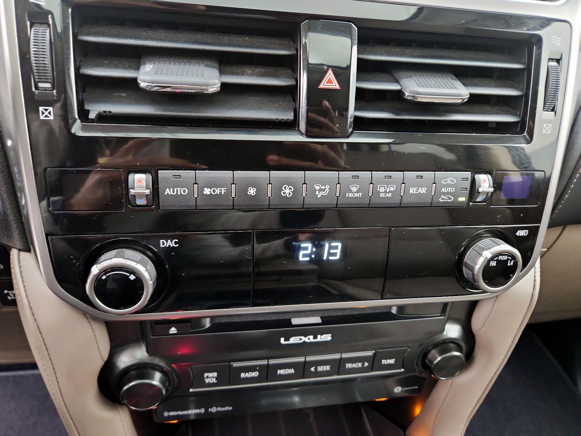 Thumbnail: 2022 Lexus GX - 17