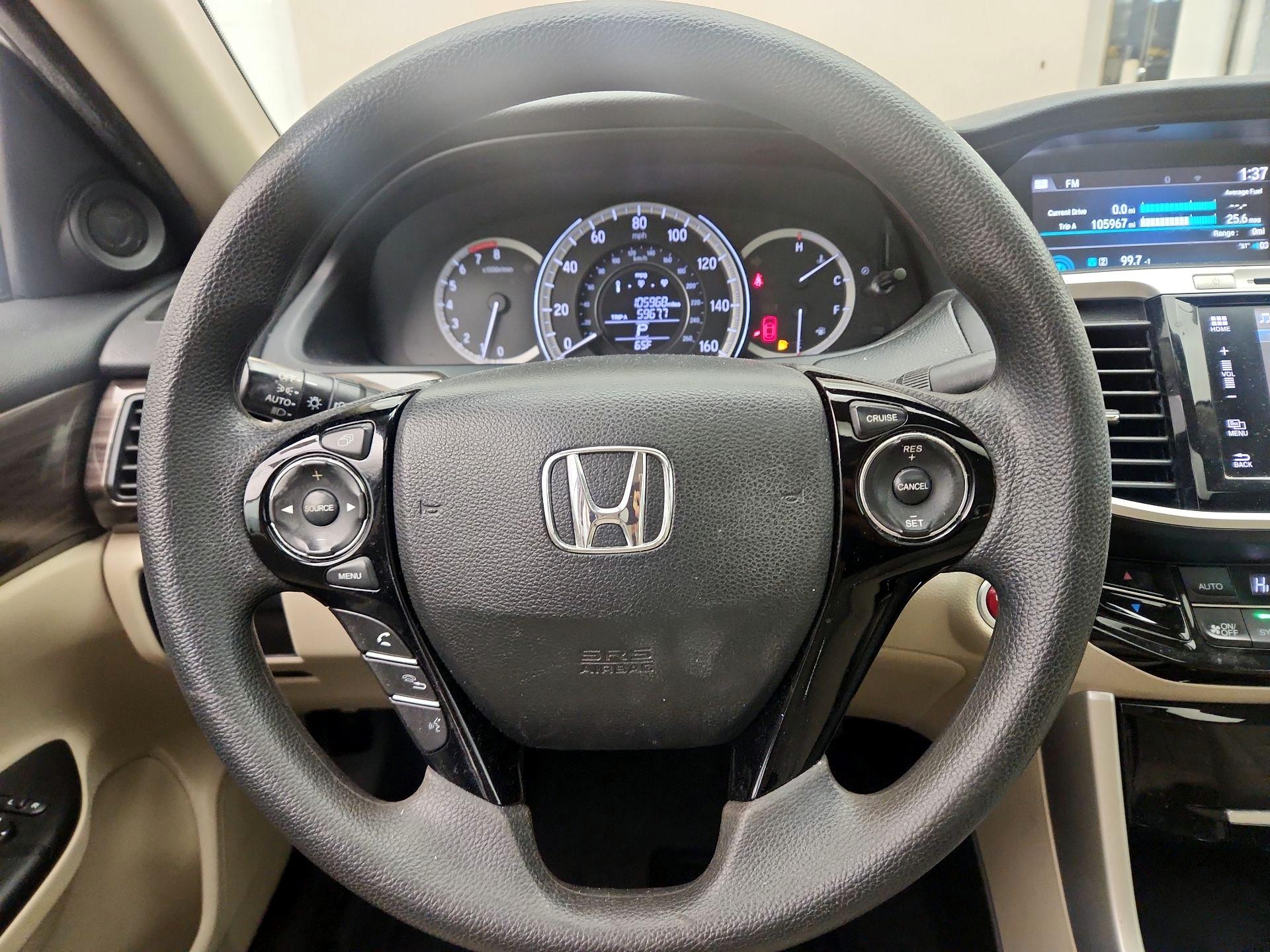 Thumbnail: 2016 Honda Accord - 10