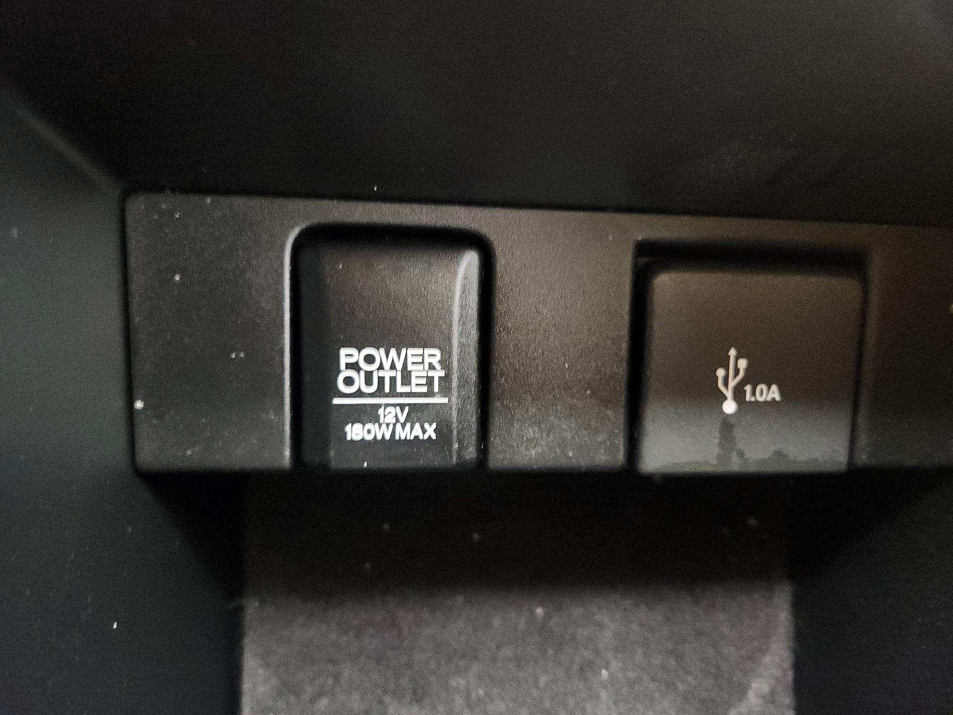 Thumbnail: 2016 Honda Accord - 18